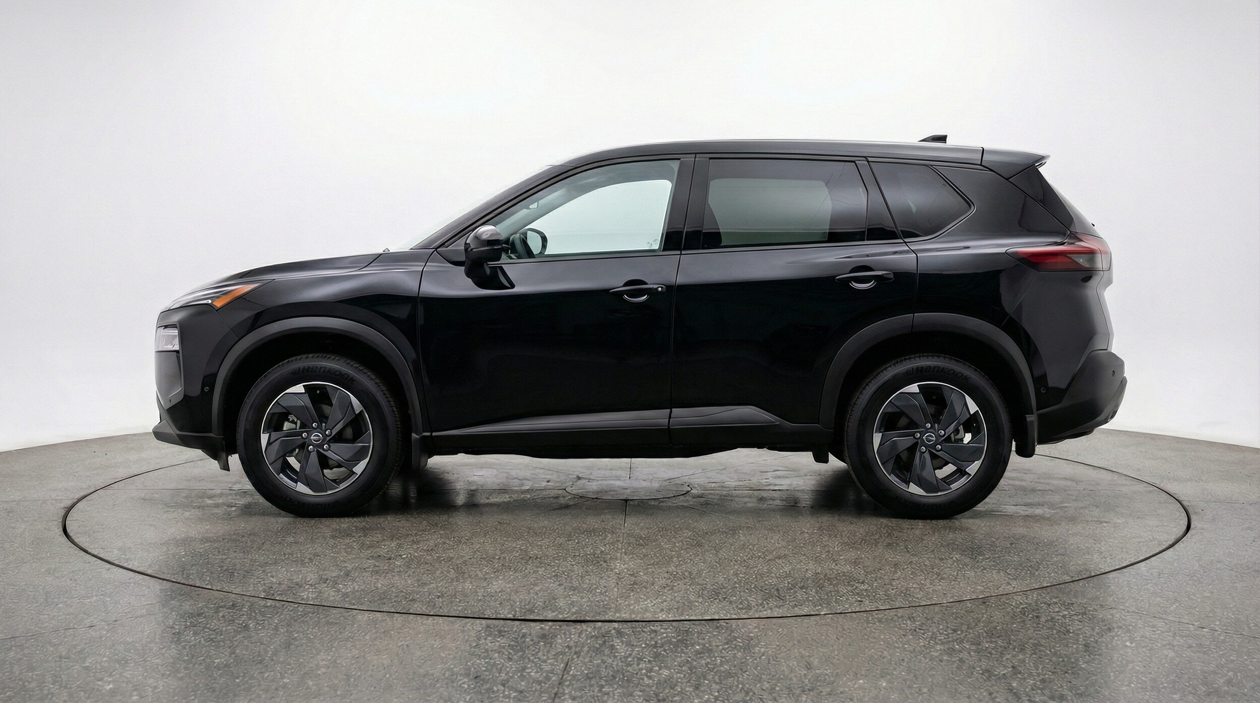 Thumbnail: 2025 Nissan Rogue - 4