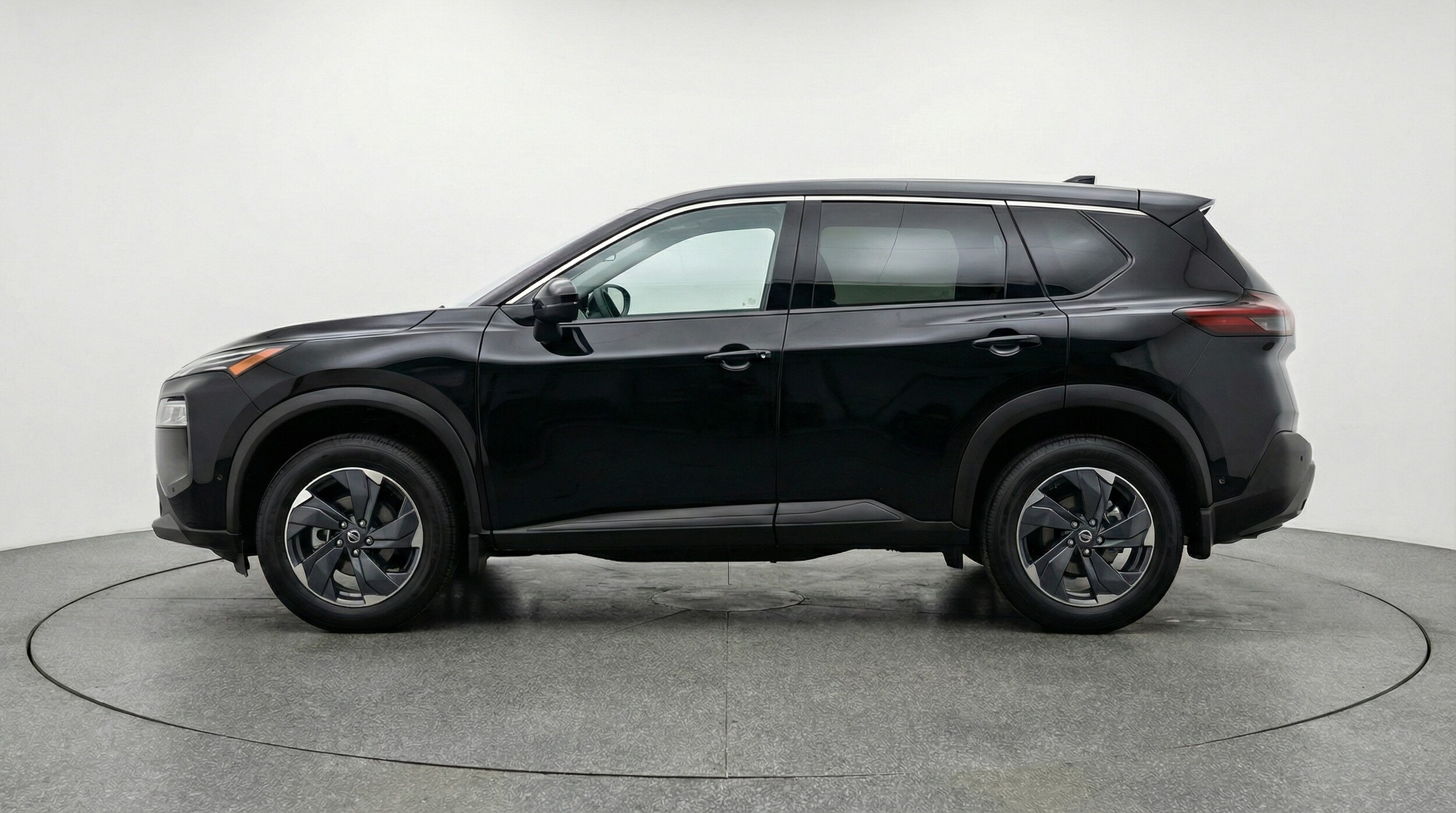 Thumbnail: 2025 Nissan Rogue - 4