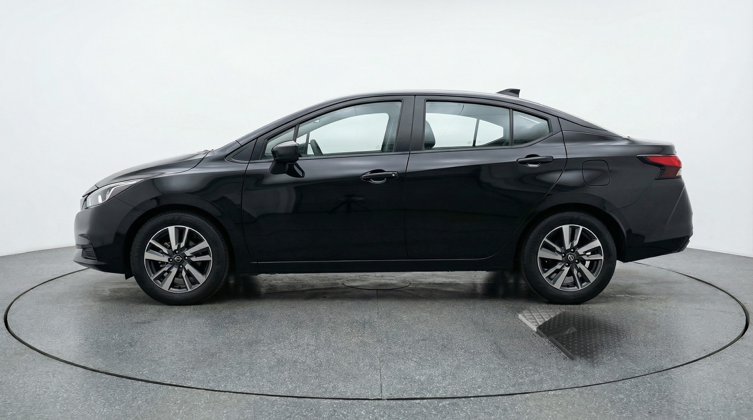 Thumbnail: 2025 Nissan Versa - 4