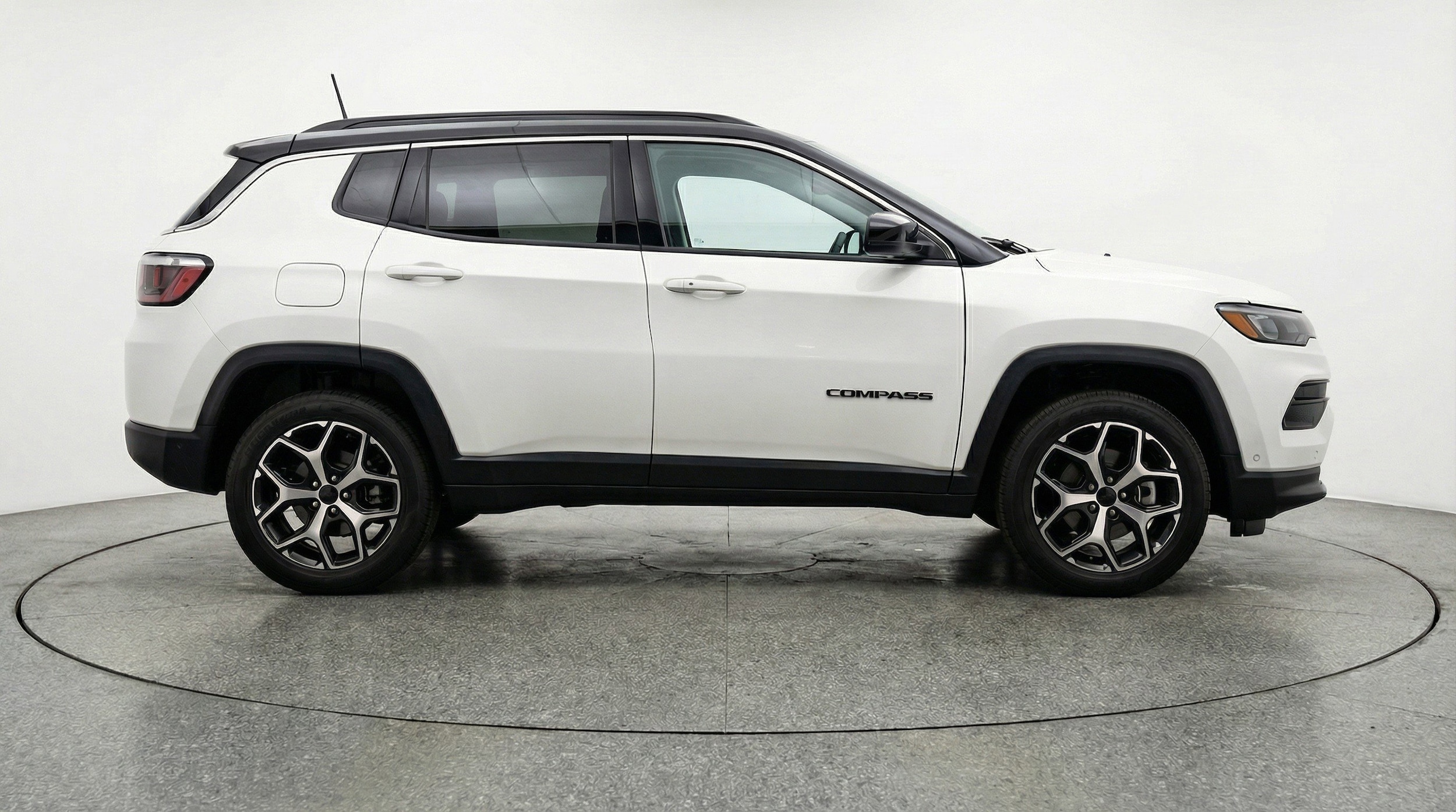 Thumbnail: 2025 Jeep Compass - 11