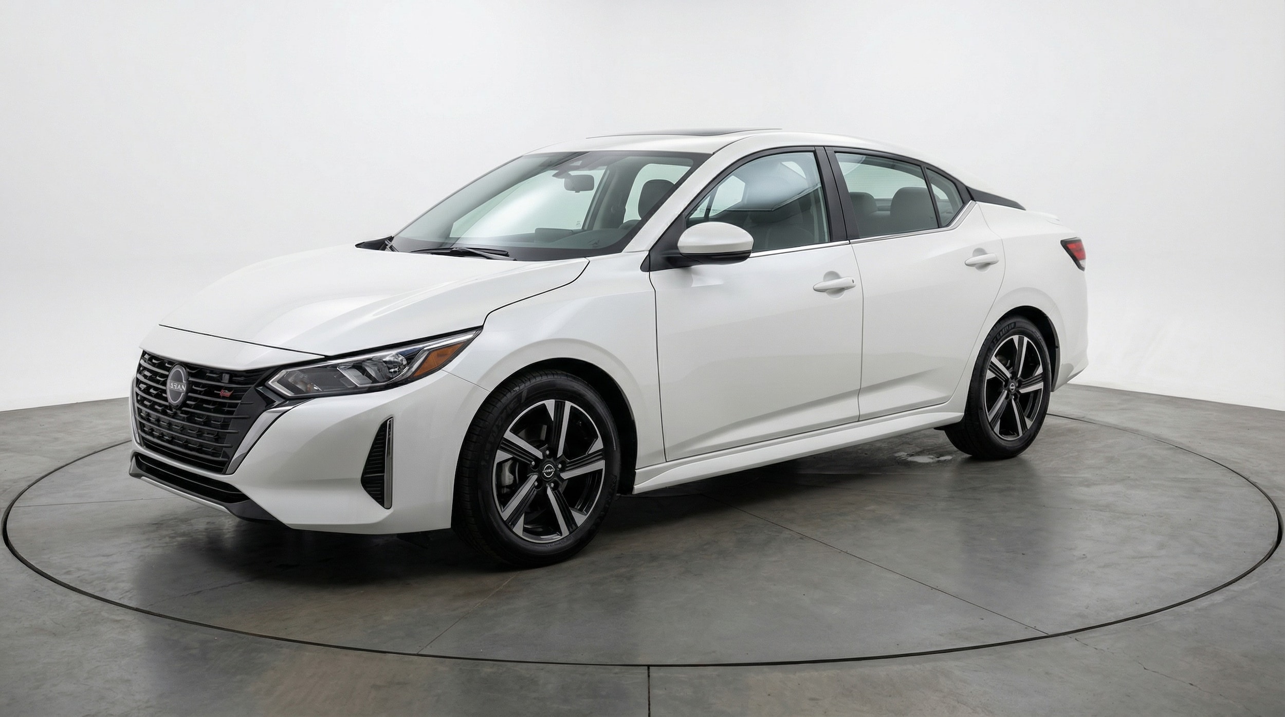 Thumbnail: 2025 Nissan Sentra - 3