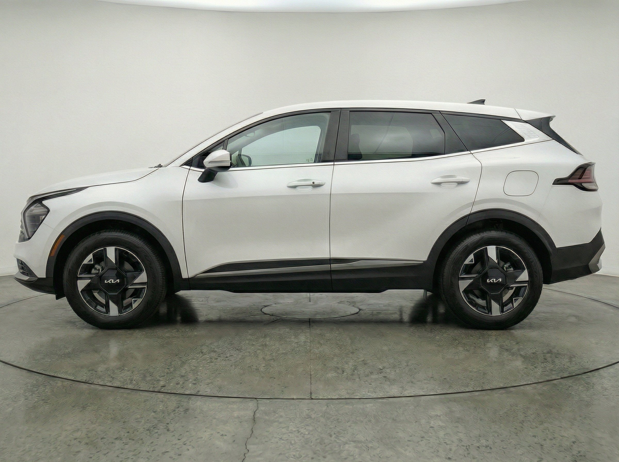 Thumbnail: 2026 Kia Sportage - 5