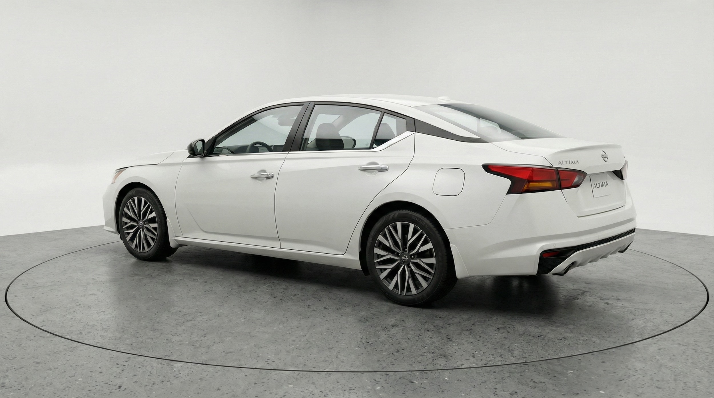 Thumbnail: 2025 Nissan Altima - 5