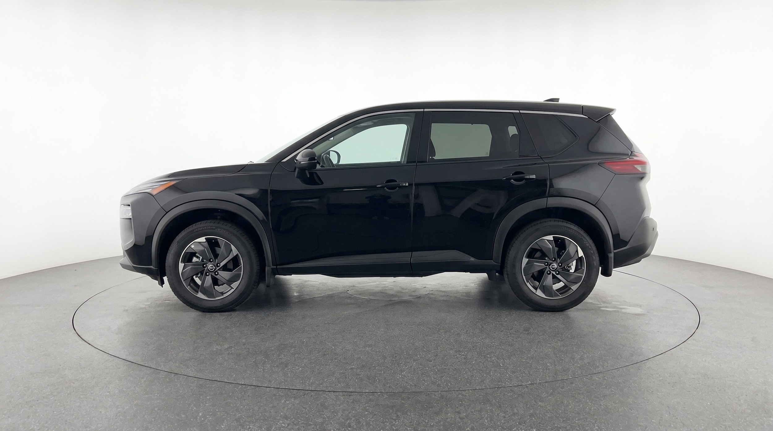 Thumbnail: 2025 Nissan Rogue - 5