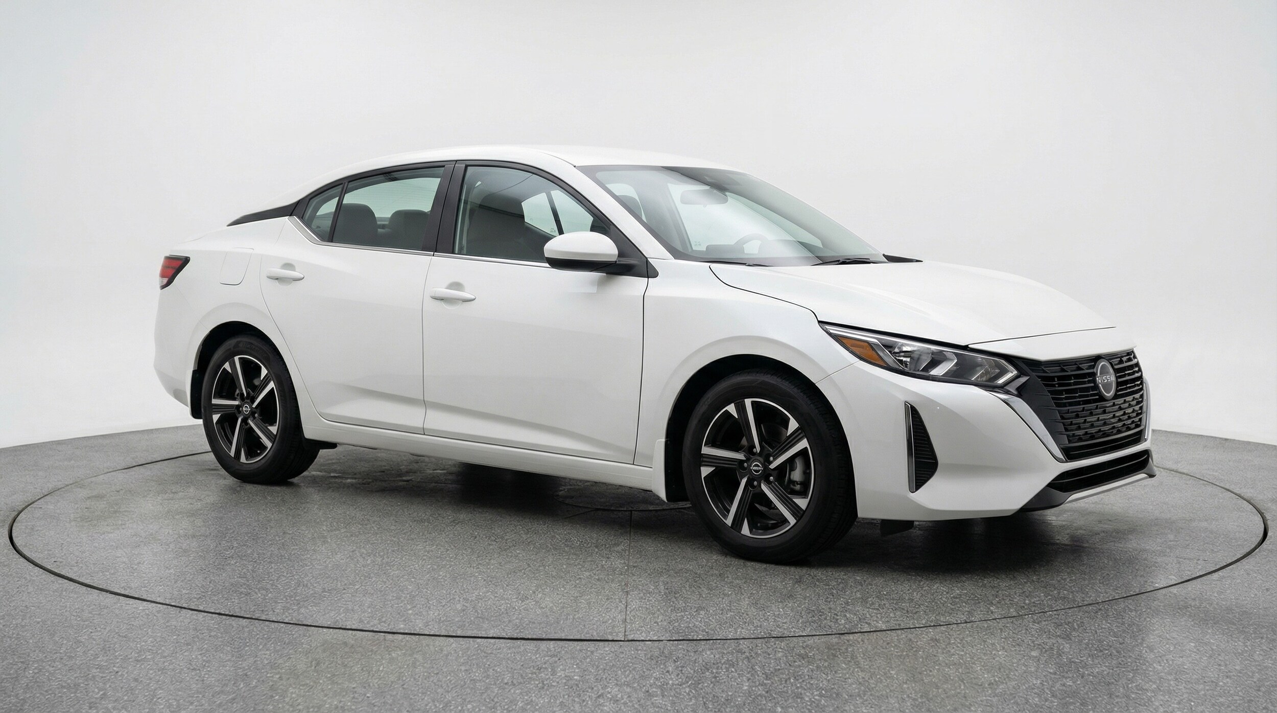 Thumbnail: 2025 Nissan Sentra - 1