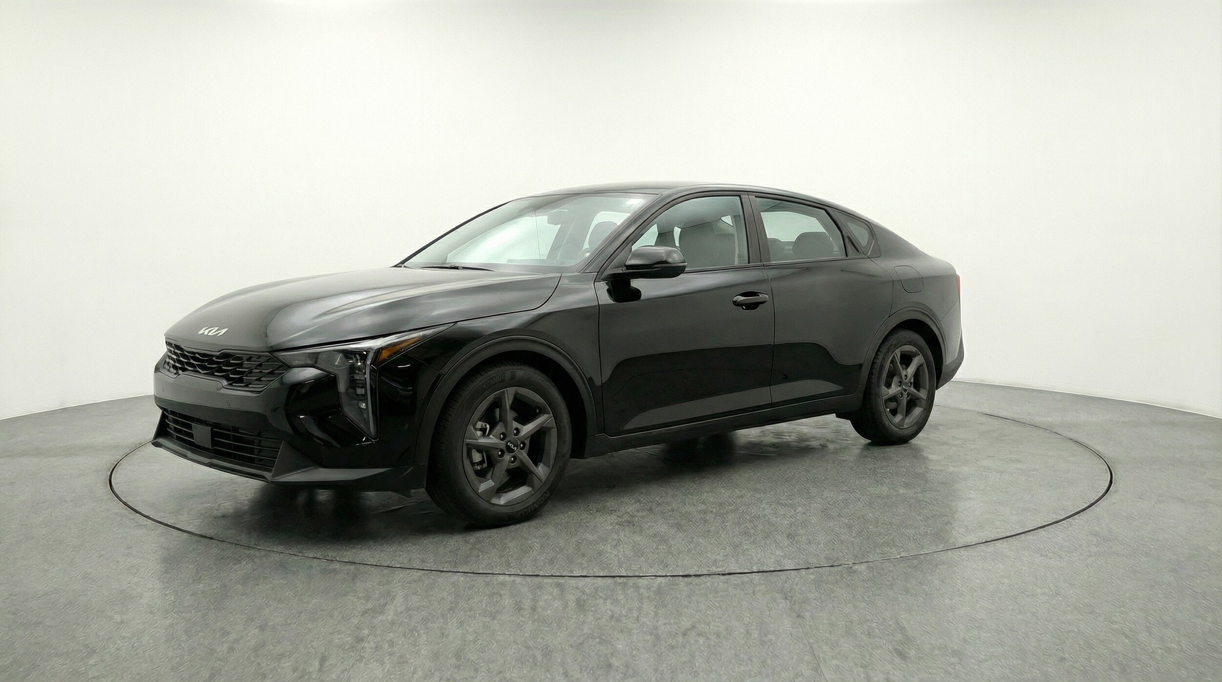 Thumbnail: 2025 Kia K4 - 3