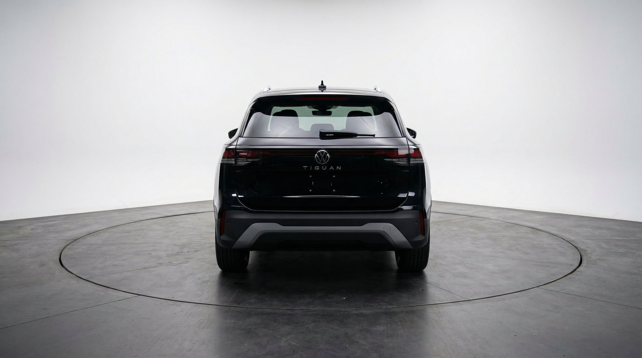Thumbnail: 2026 Volkswagen Tiguan - 7