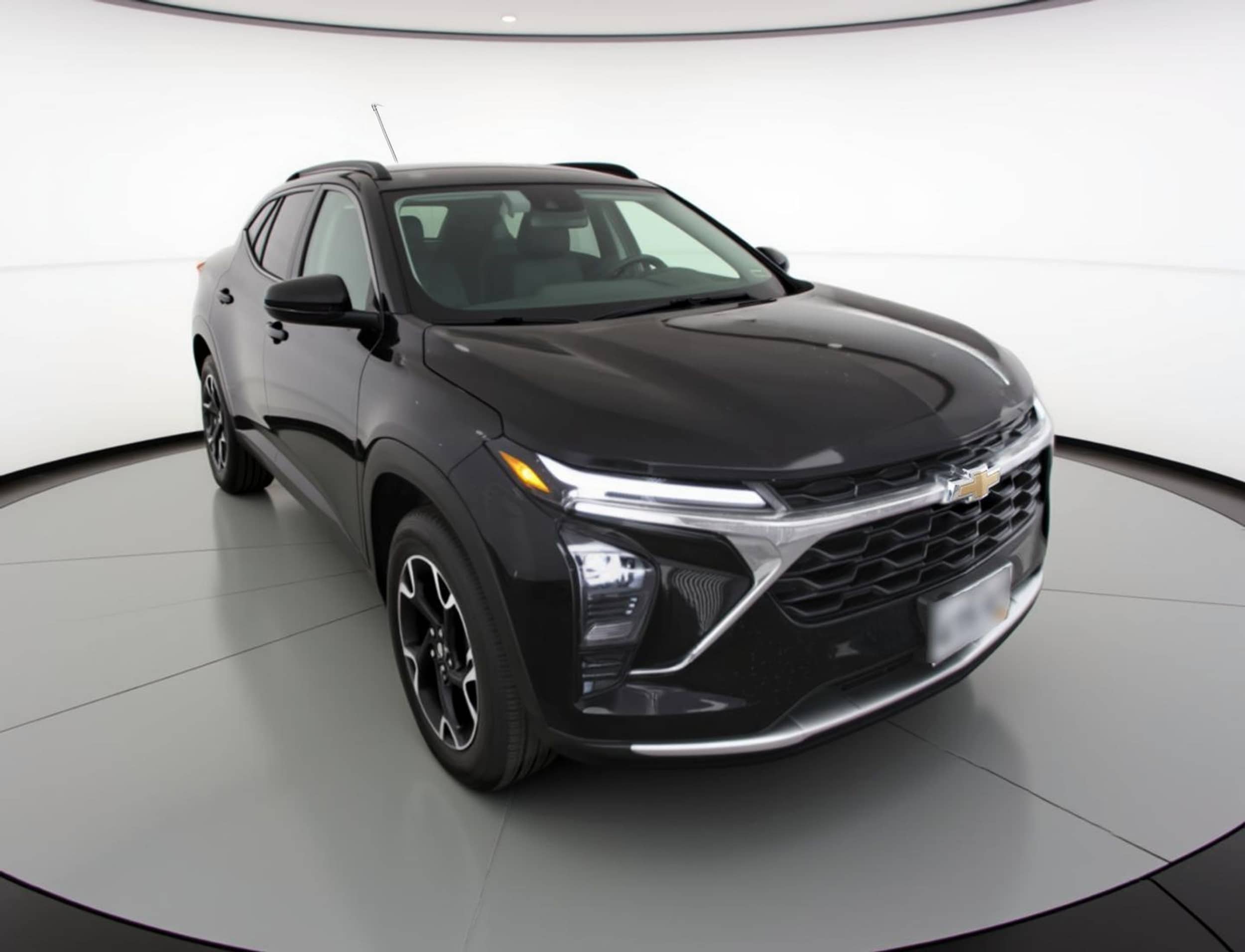 Thumbnail: 2025 Chevrolet Trax - 1