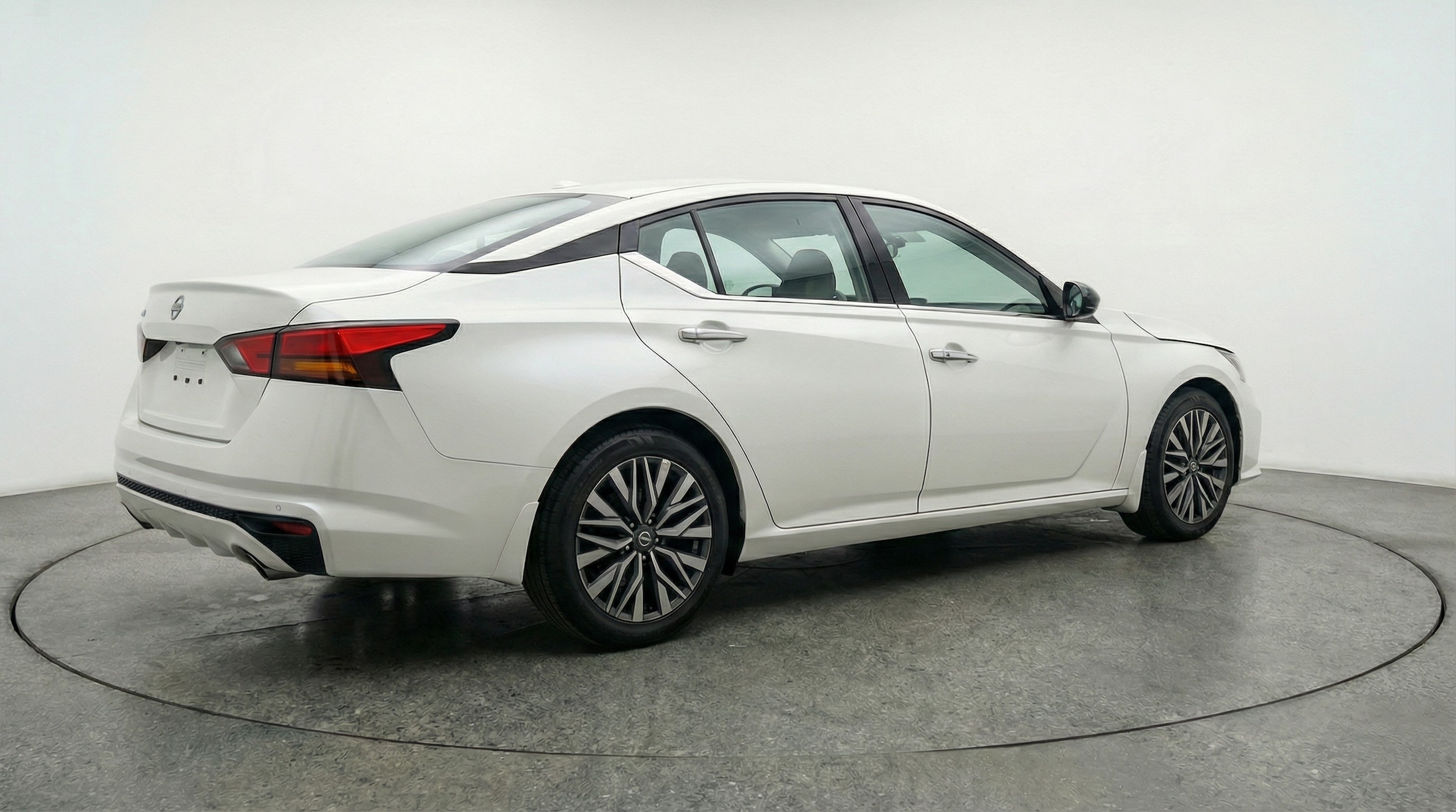 Thumbnail: 2025 Nissan Altima - 7