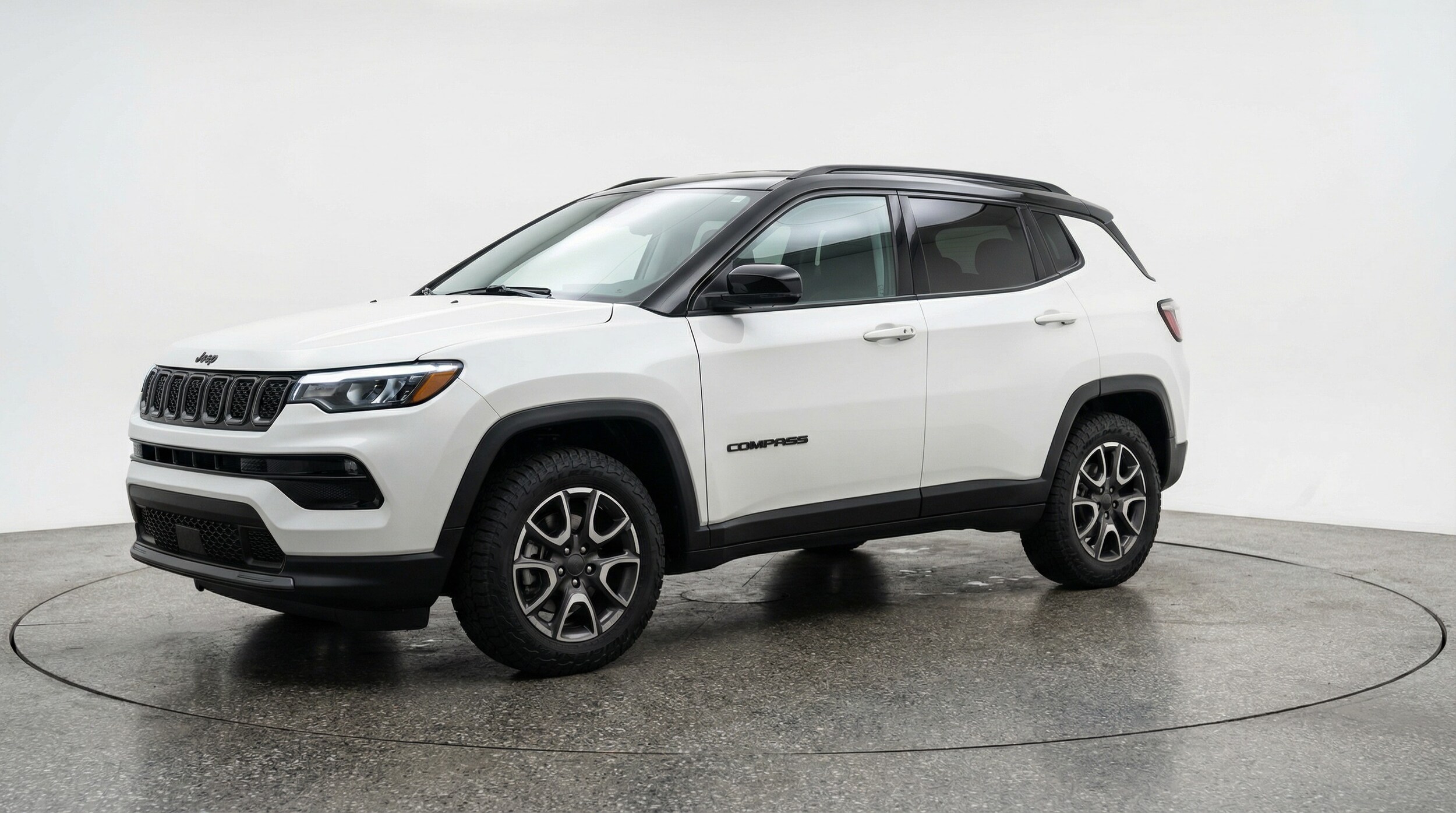 Thumbnail: 2025 Jeep Compass - 3
