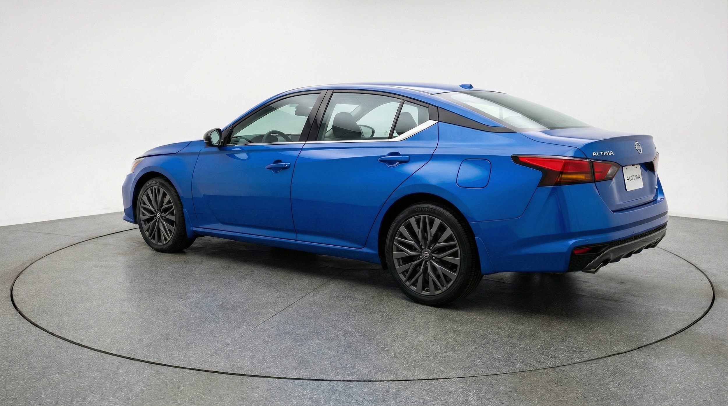 Thumbnail: 2025 Nissan Altima - 5
