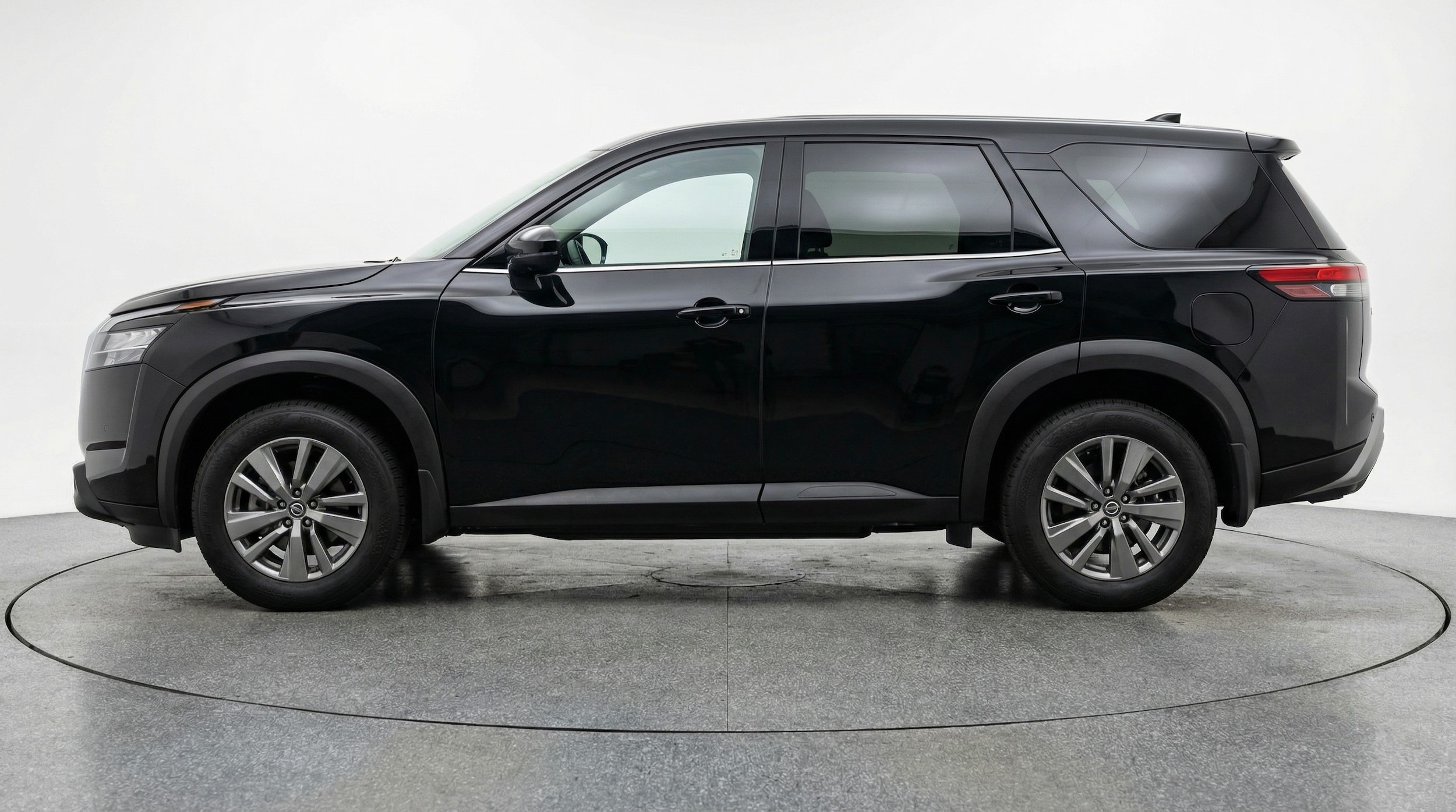 Thumbnail: 2025 Nissan Pathfinder - 4
