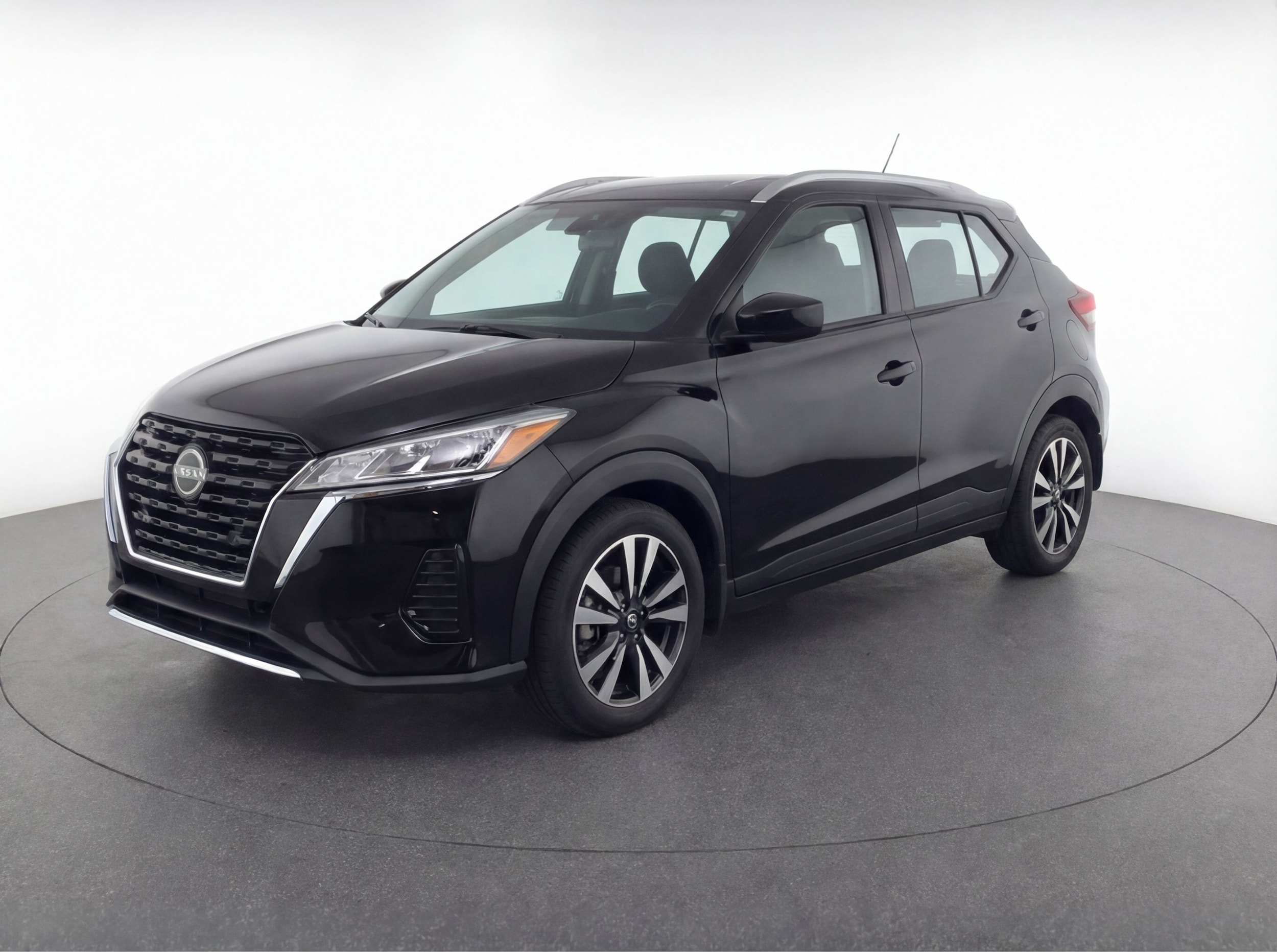 Thumbnail: 2024 Nissan Kicks - 3