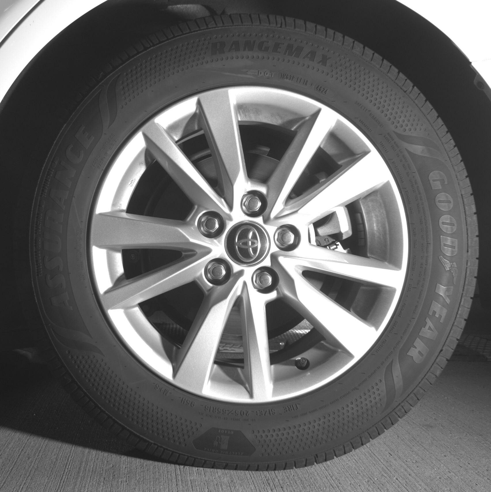 Thumbnail: 2025 Toyota Camry - 11