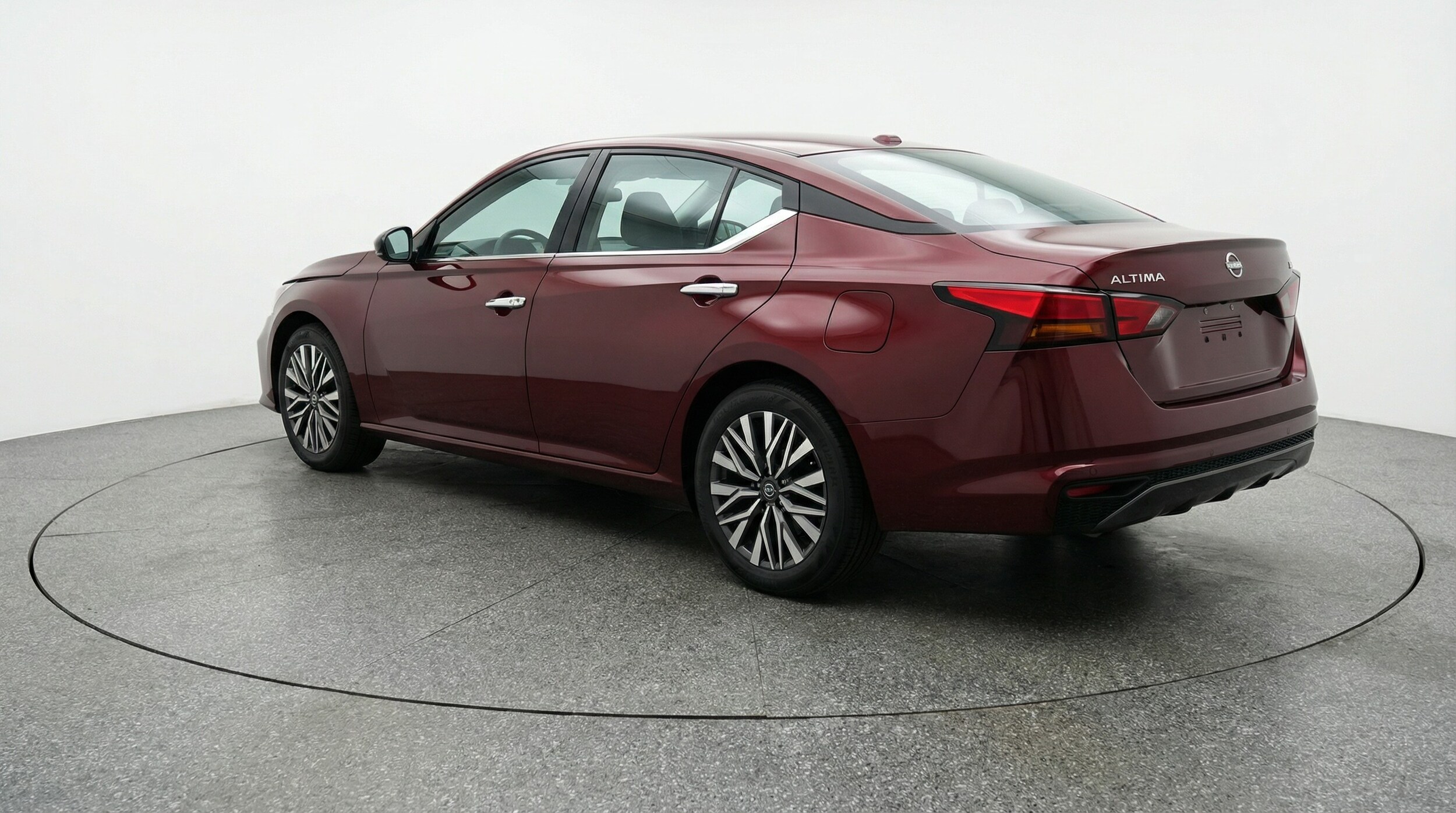 Thumbnail: 2025 Nissan Altima - 5