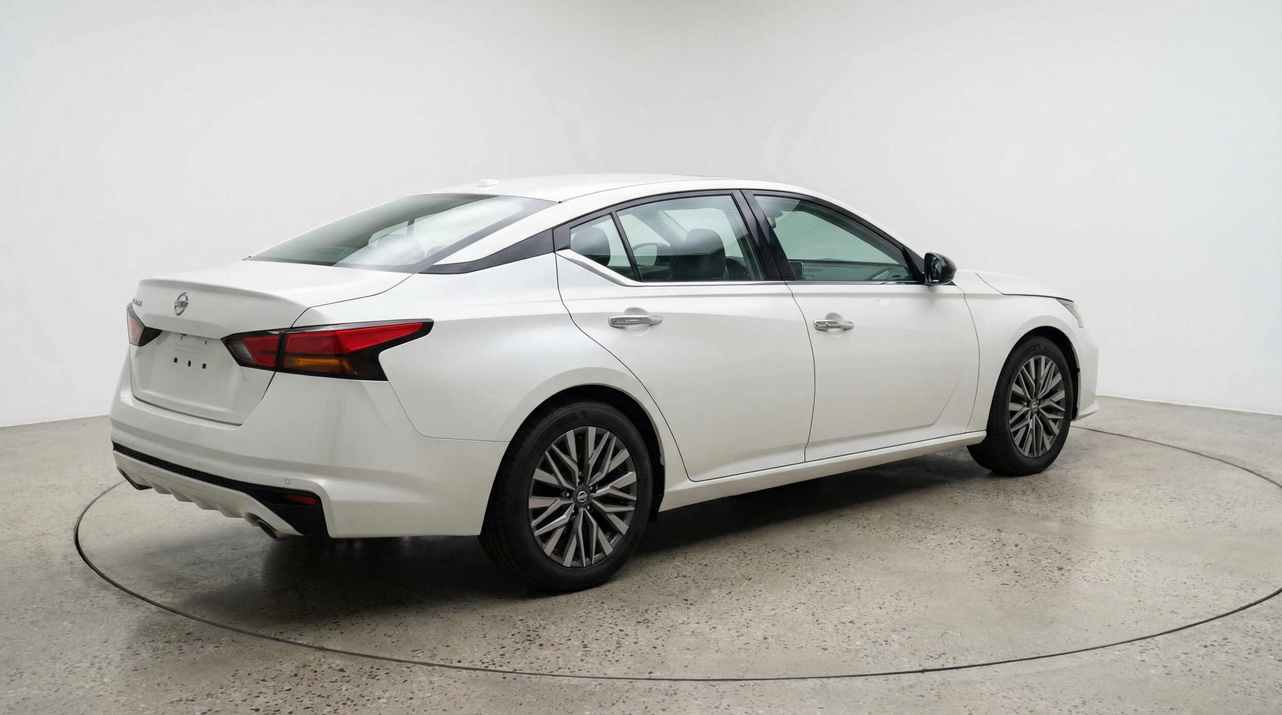 Thumbnail: 2025 Nissan Altima - 7