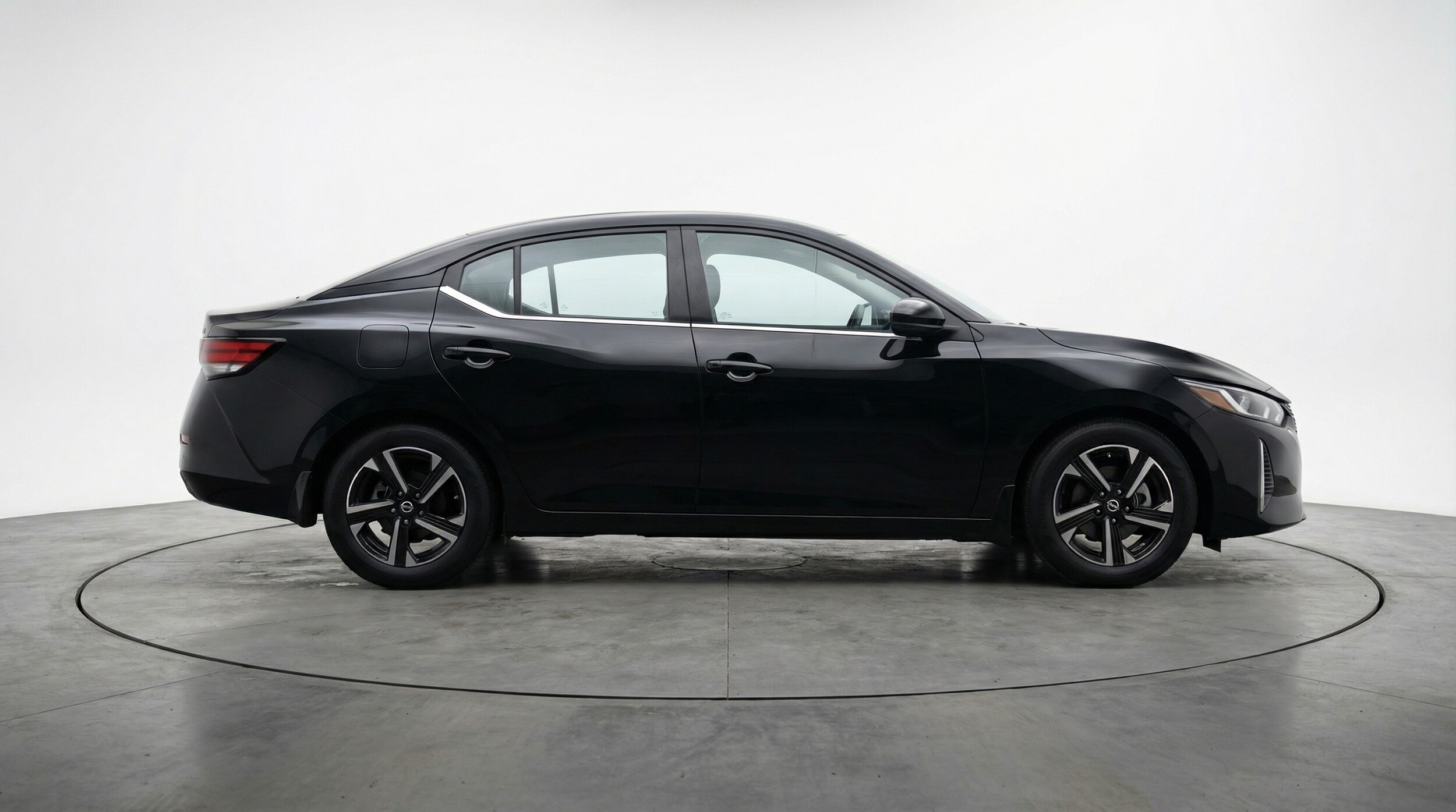 Thumbnail: 2025 Nissan Sentra - 8