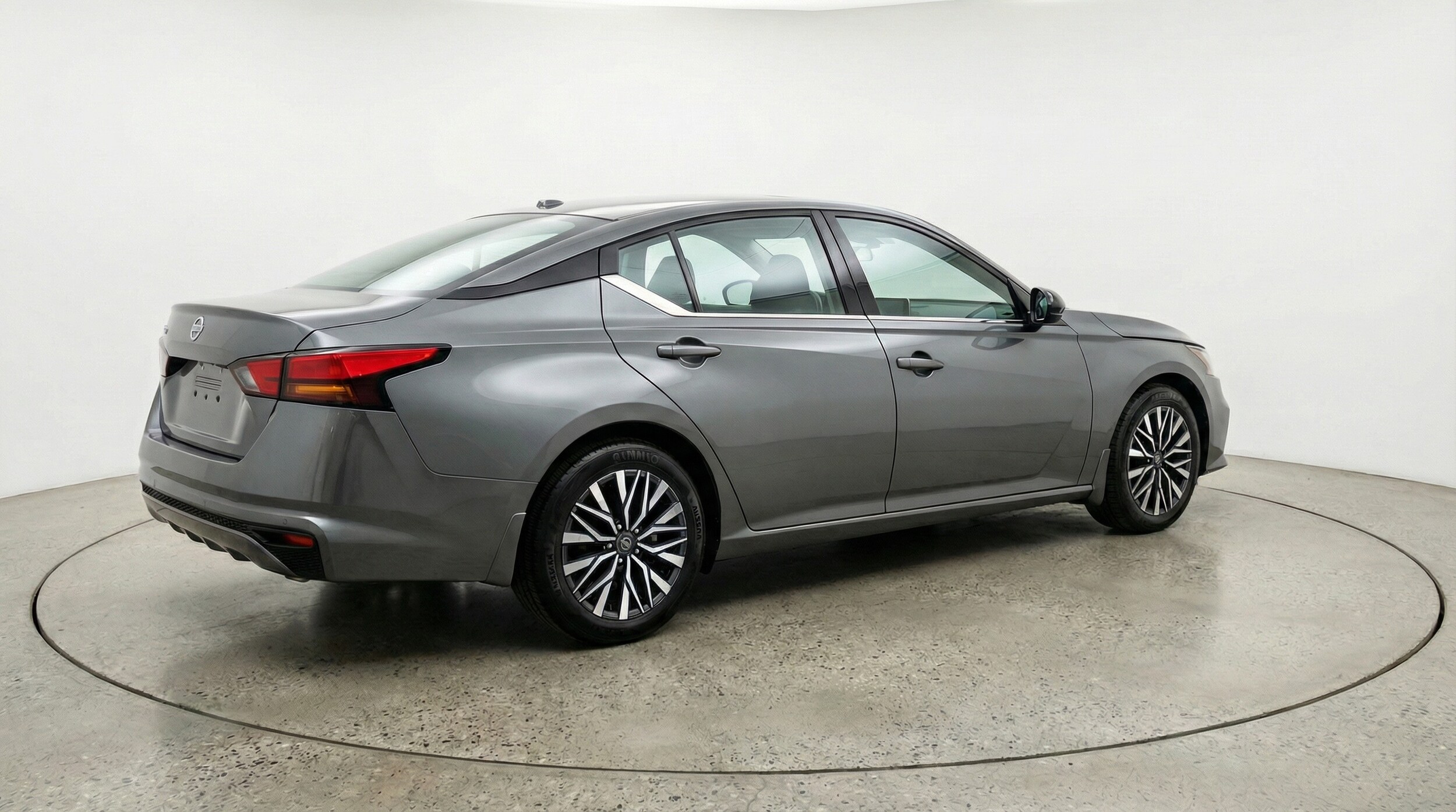 Thumbnail: 2025 Nissan Altima - 7