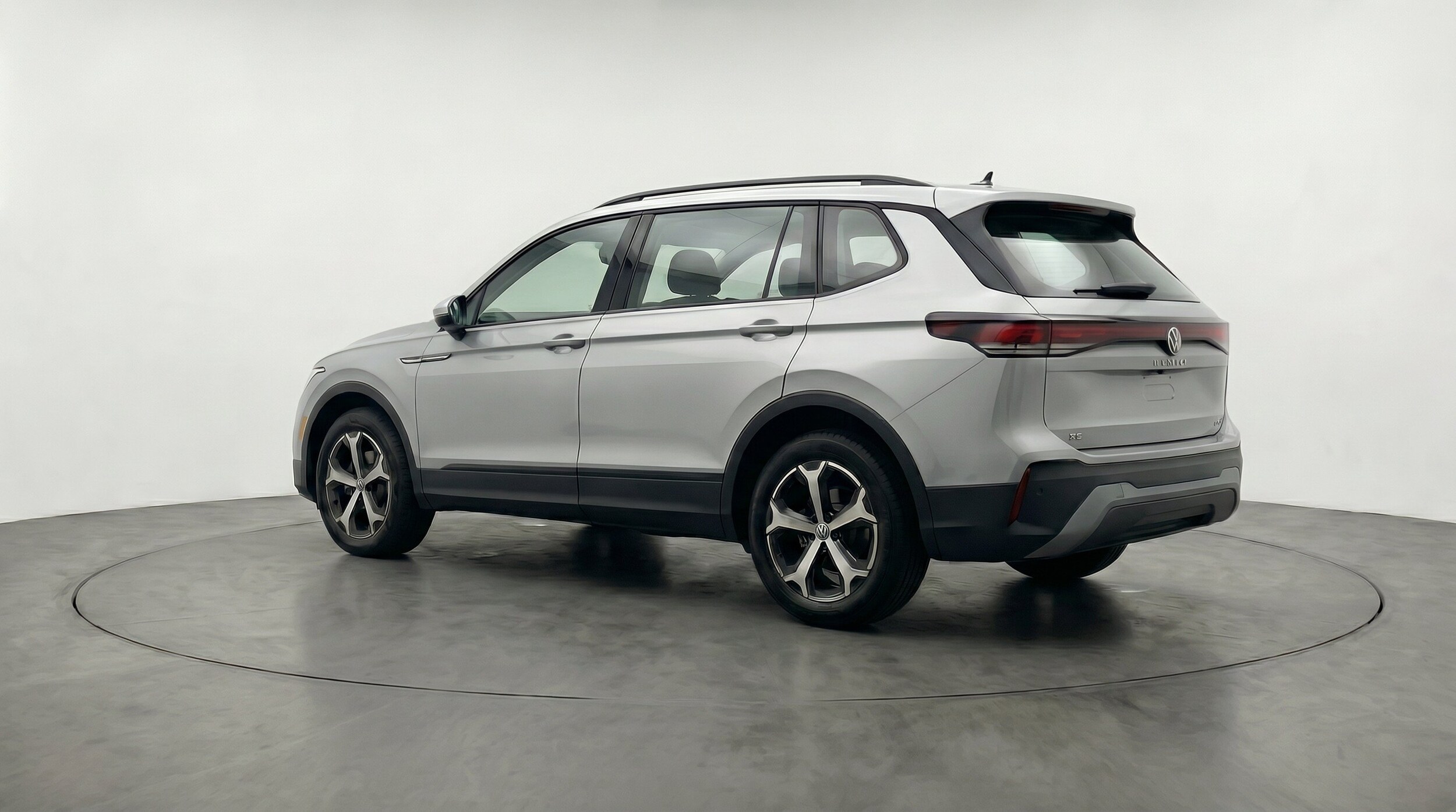 Thumbnail: 2026 Volkswagen Tiguan - 6
