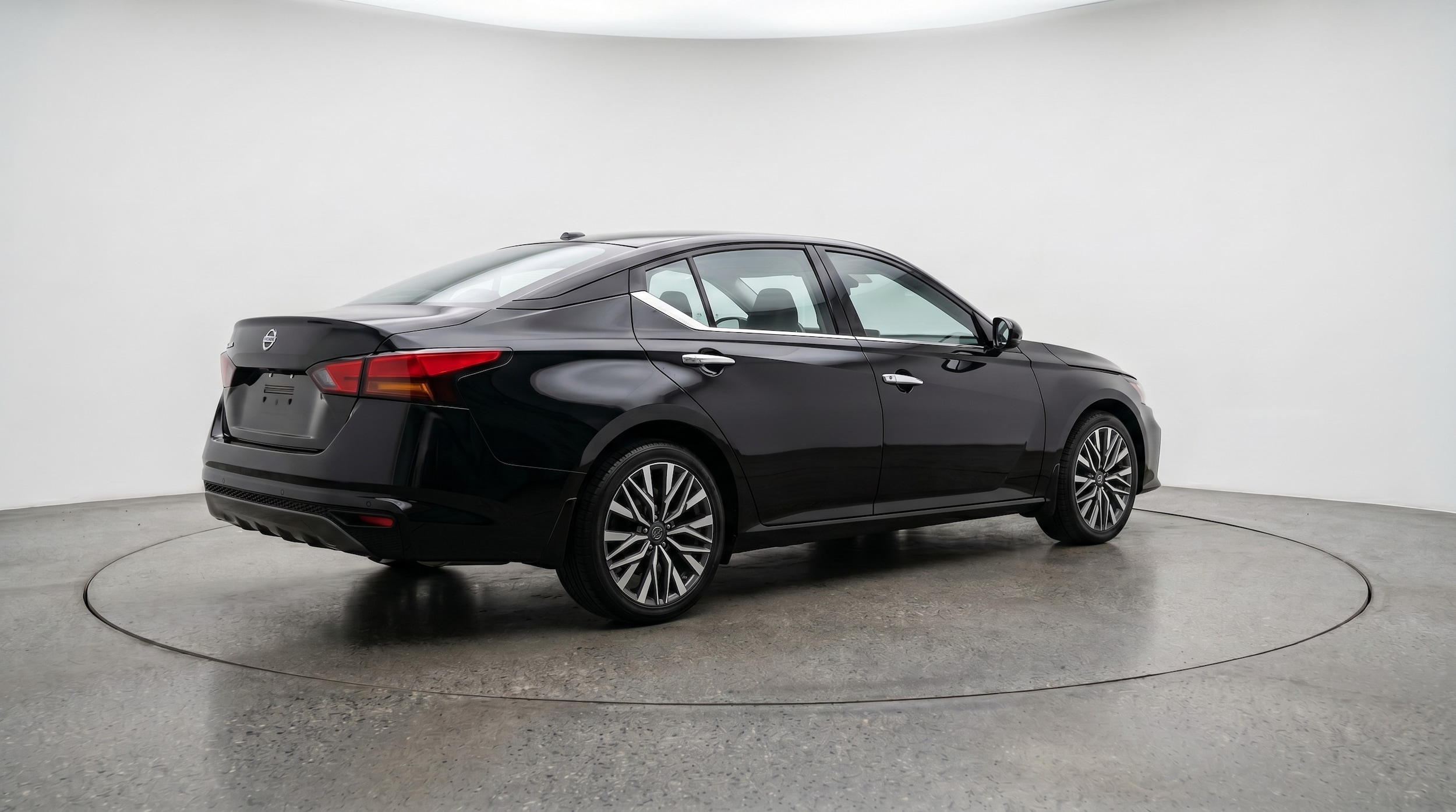 Thumbnail: 2025 Nissan Altima - 7