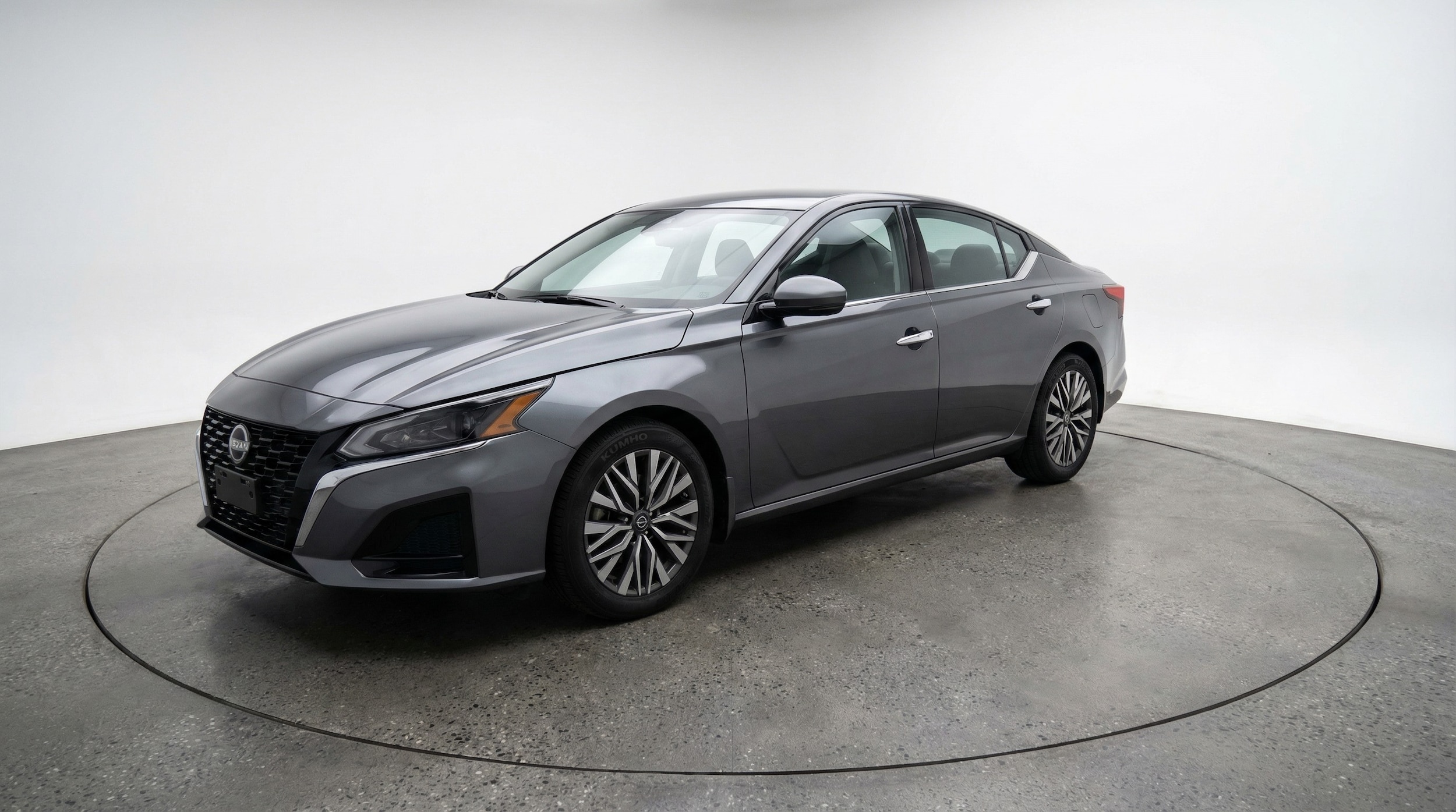 Thumbnail: 2025 Nissan Altima - 3