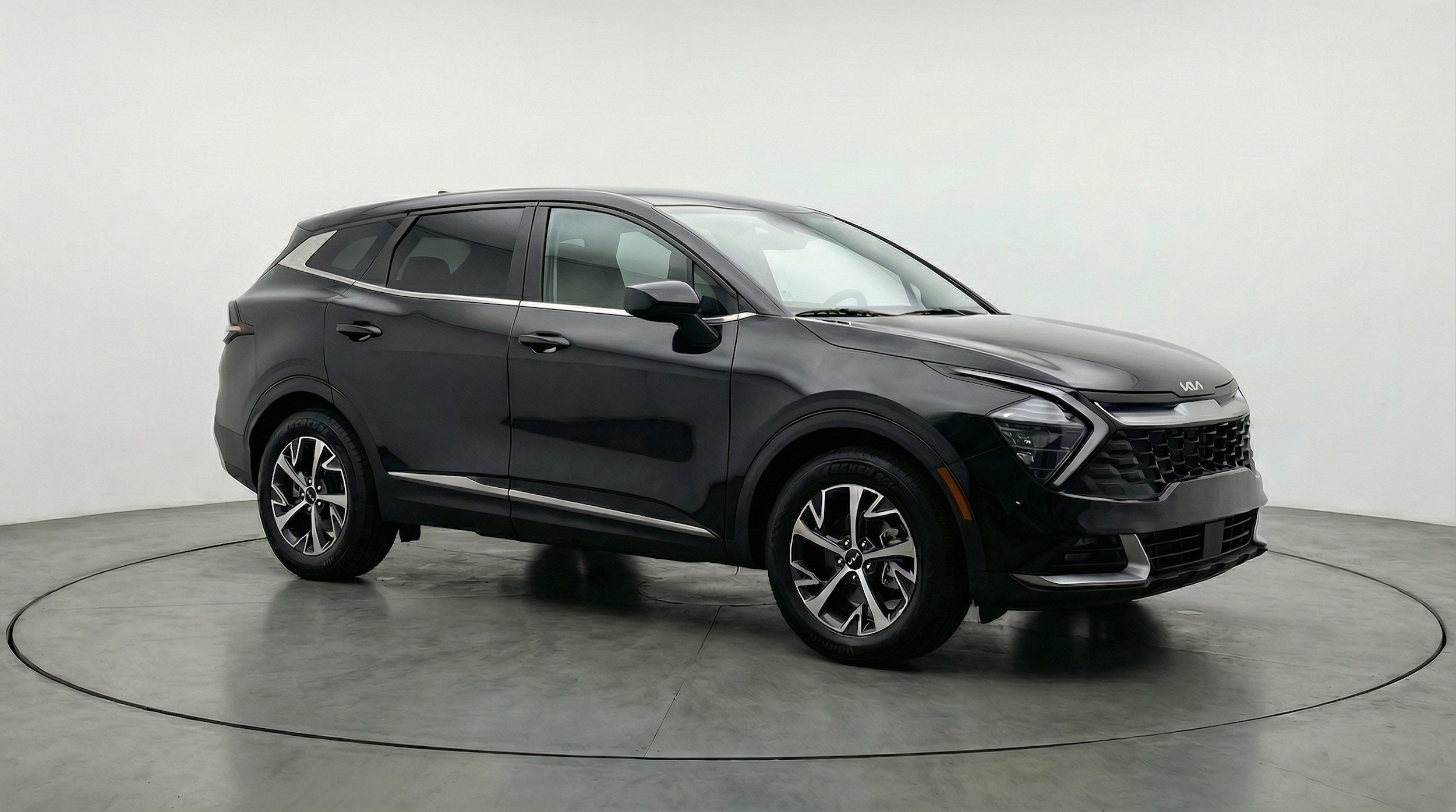 Thumbnail: 2025 Kia Sportage - 1