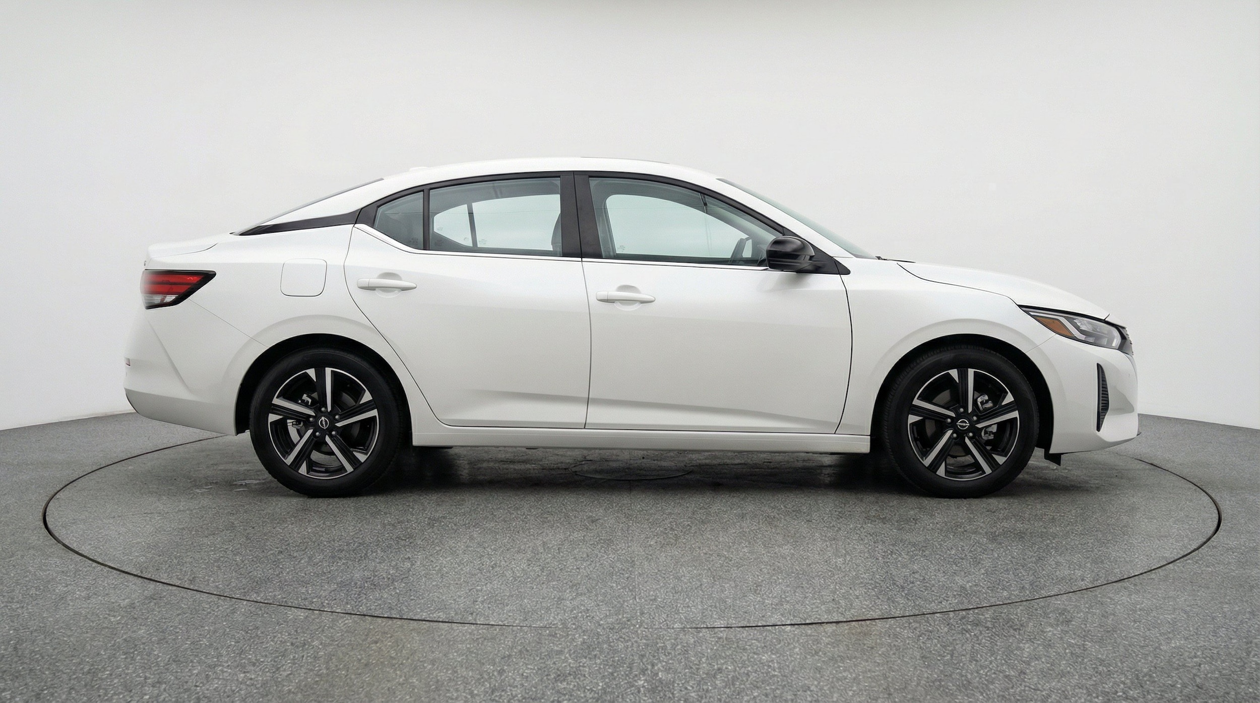 Thumbnail: 2025 Nissan Sentra - 11