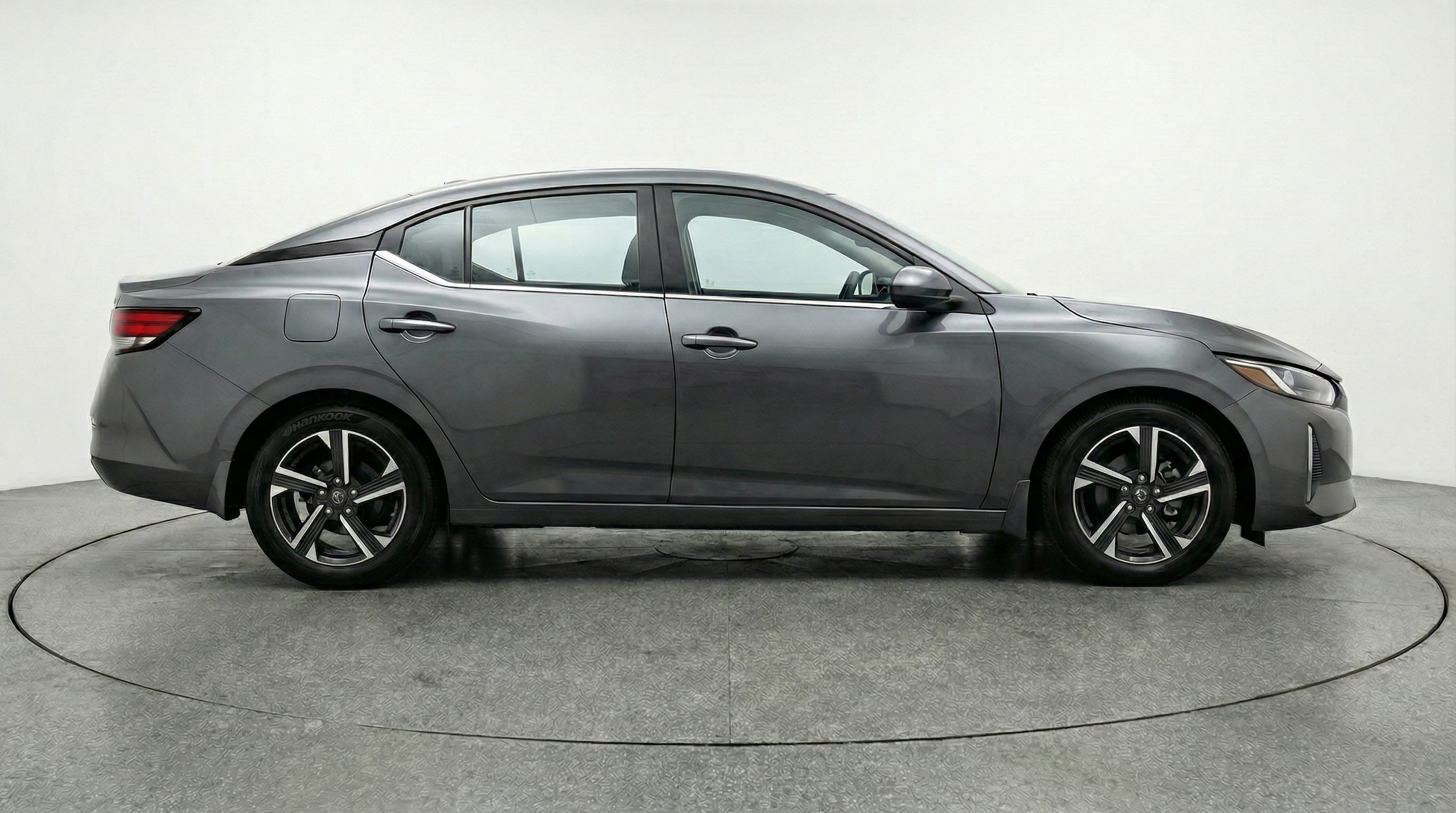 Thumbnail: 2025 Nissan Sentra - 8