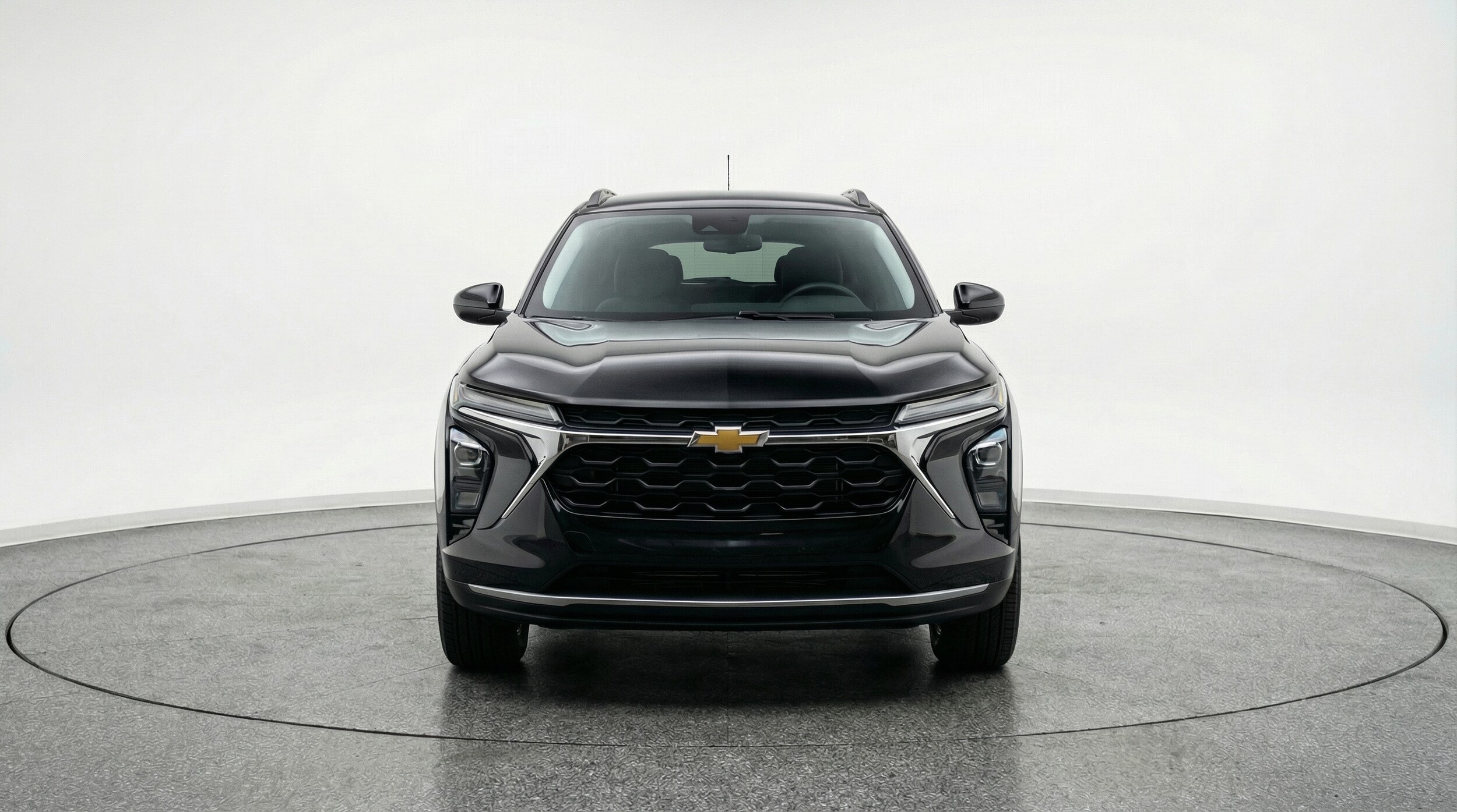 Thumbnail: 2025 Chevrolet Trax - 2