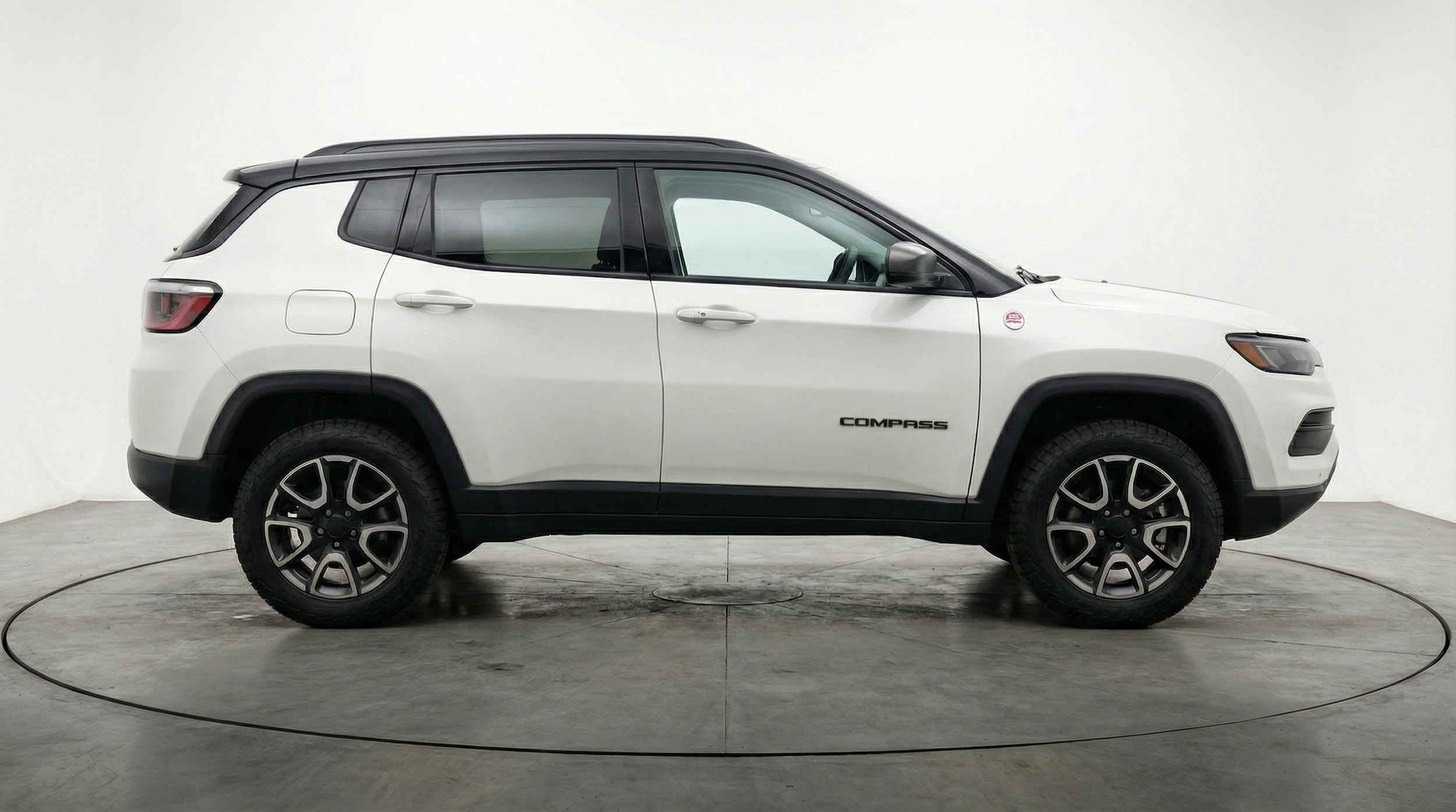 Thumbnail: 2025 Jeep Compass - 8