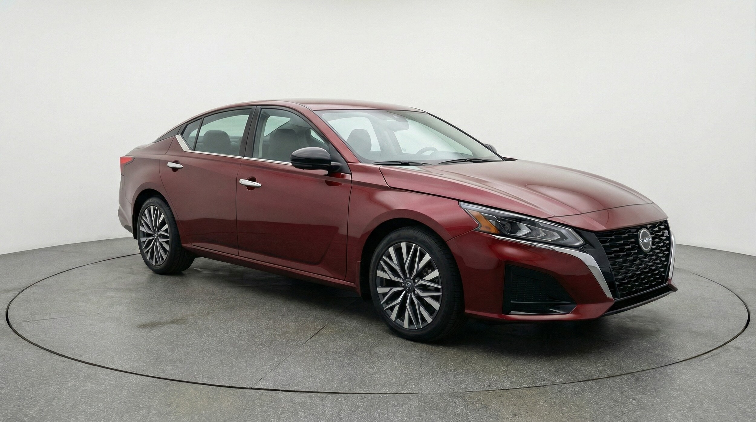 Thumbnail: 2025 Nissan Altima - 1