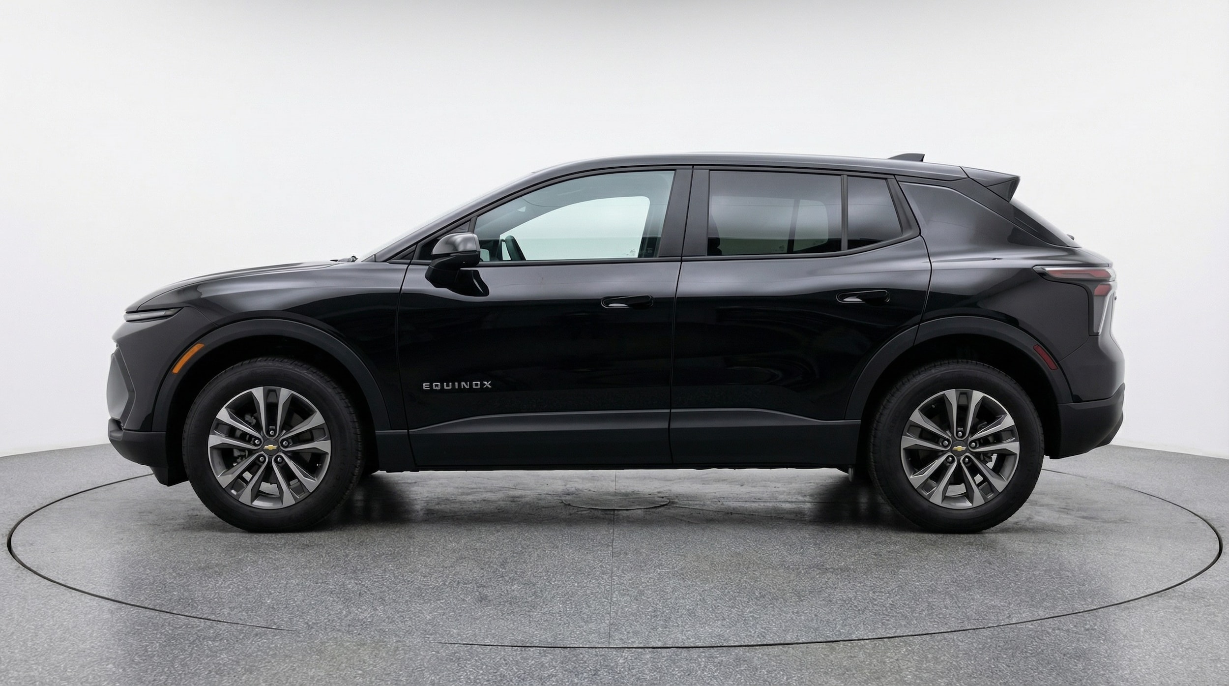 Thumbnail: 2025 Chevrolet Equinox - 4