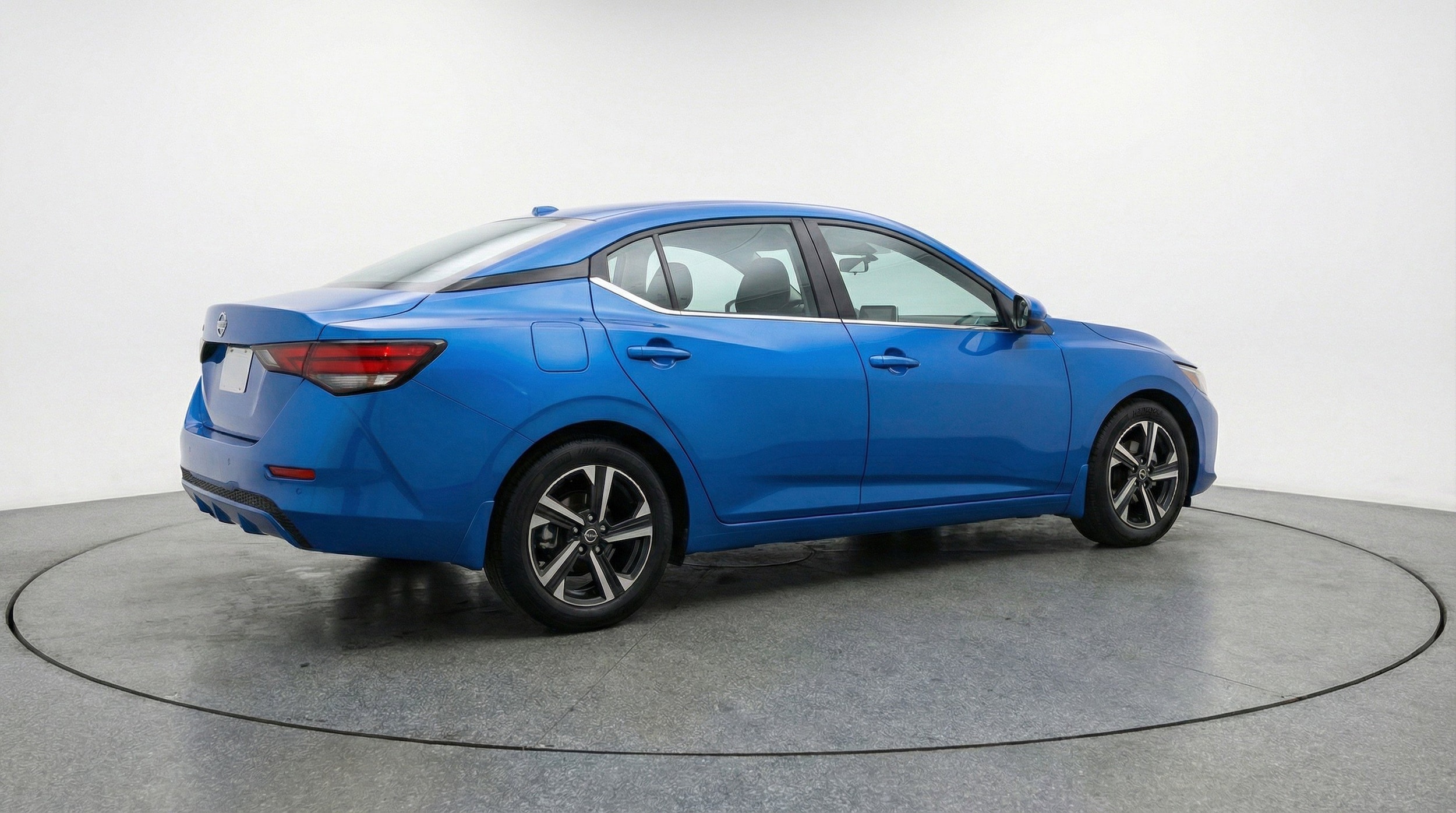 Thumbnail: 2025 Nissan Sentra - 9