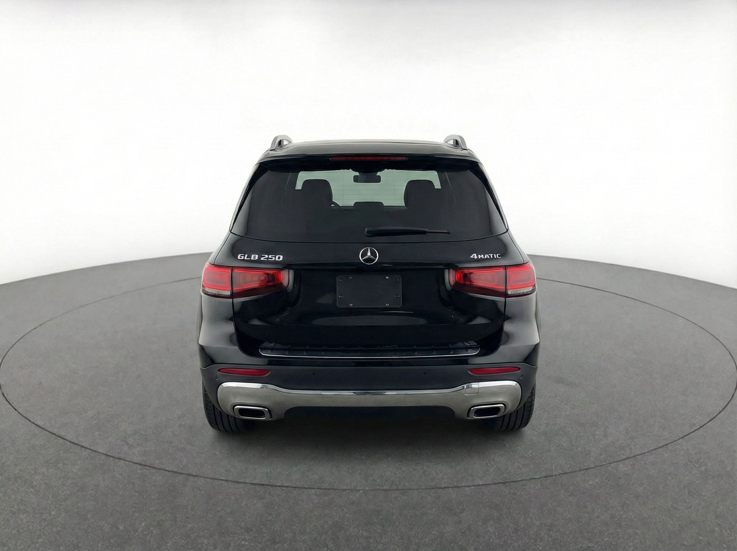 Thumbnail: 2025 Mercedes-Benz GLB - 6