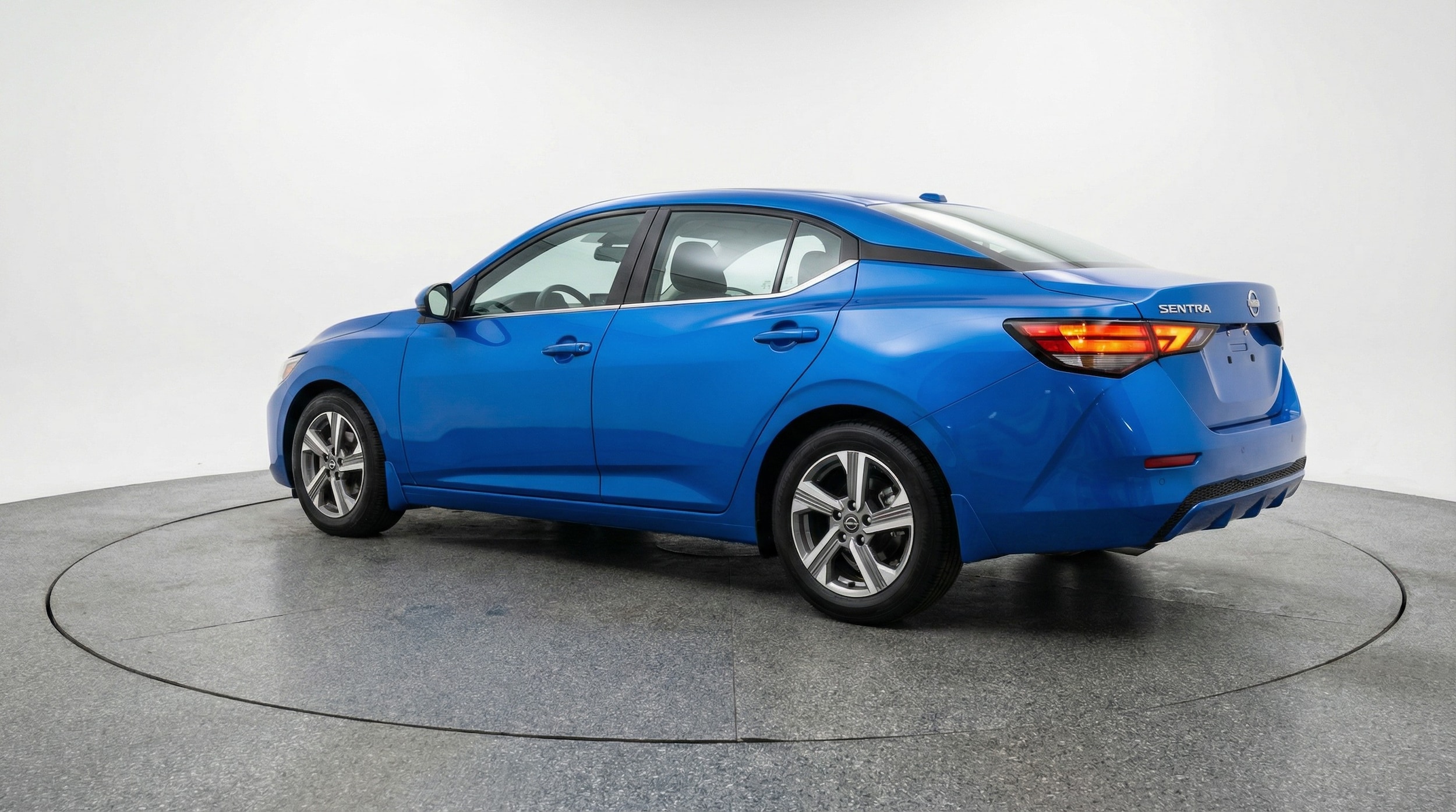 Thumbnail: 2025 Nissan Sentra - 5