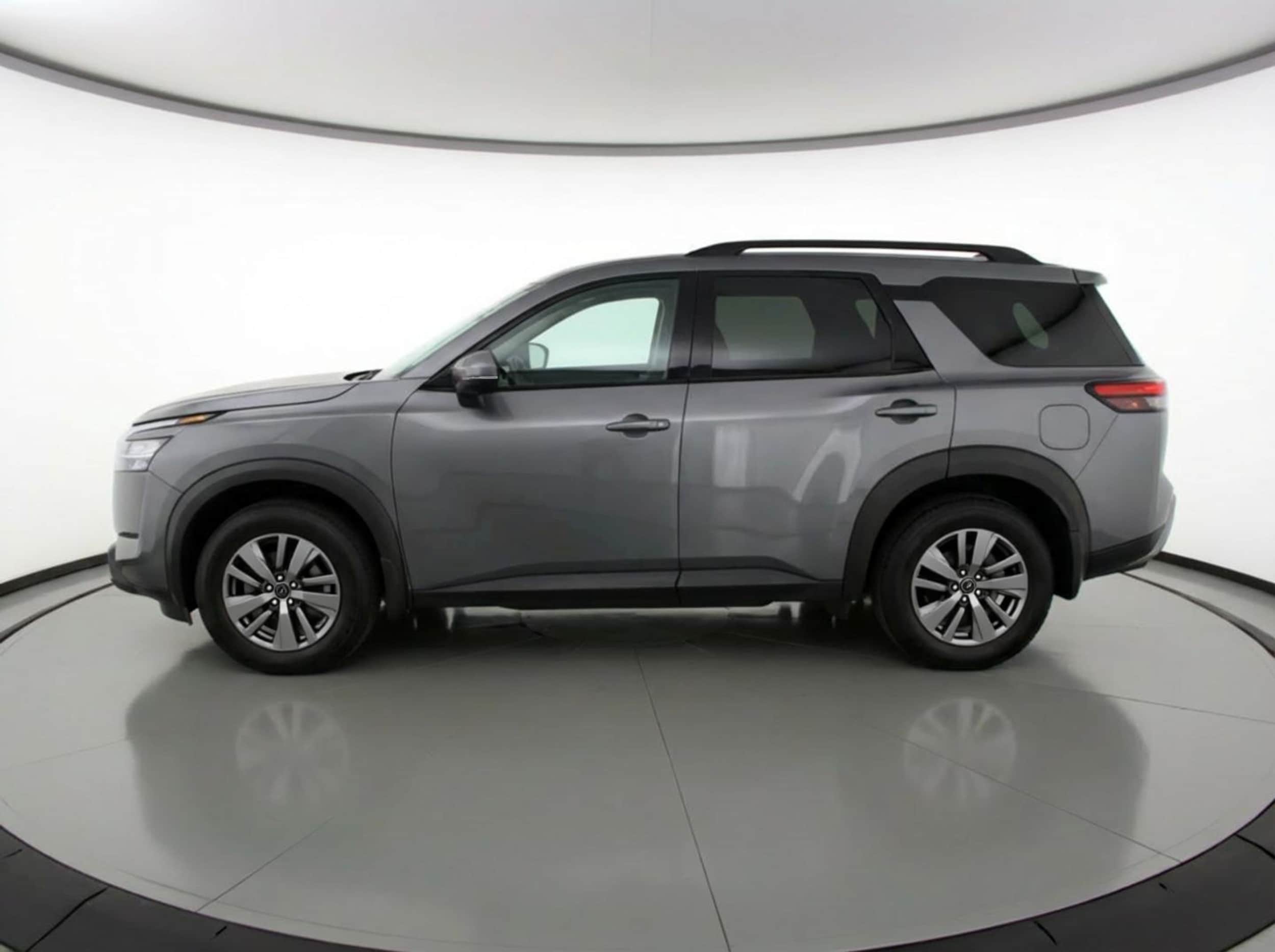 Thumbnail: 2025 Nissan Pathfinder - 4