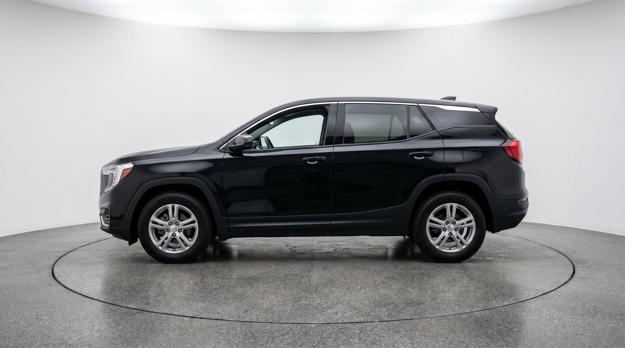 Thumbnail: 2024 GMC Terrain - 5