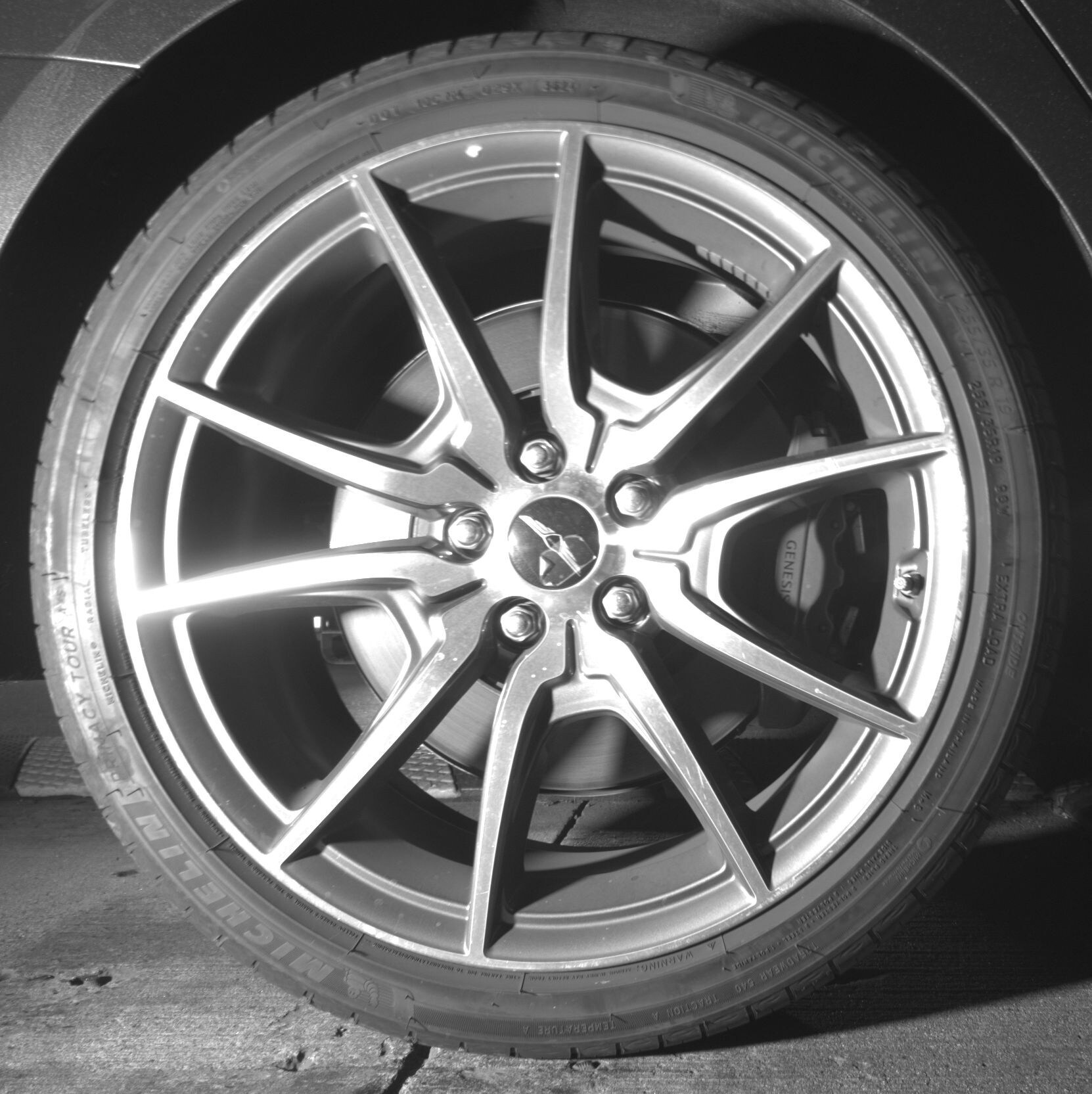 Thumbnail: 2025 Genesis G70 - 12