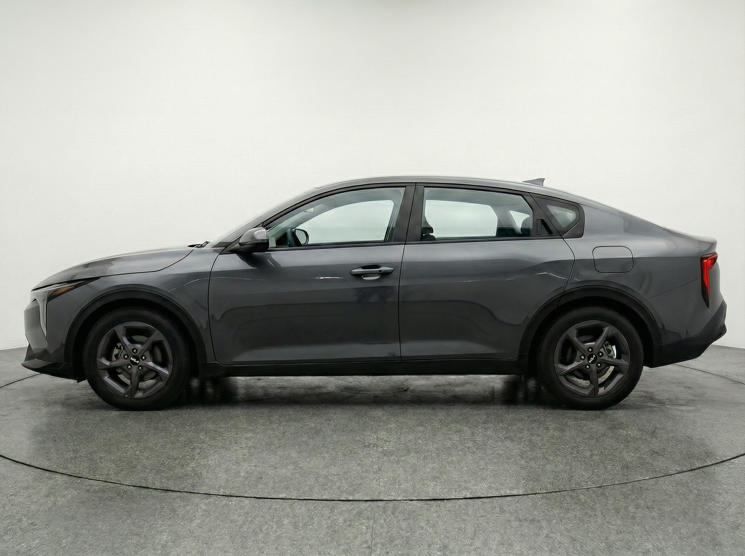 Thumbnail: 2025 Kia K4 - 4
