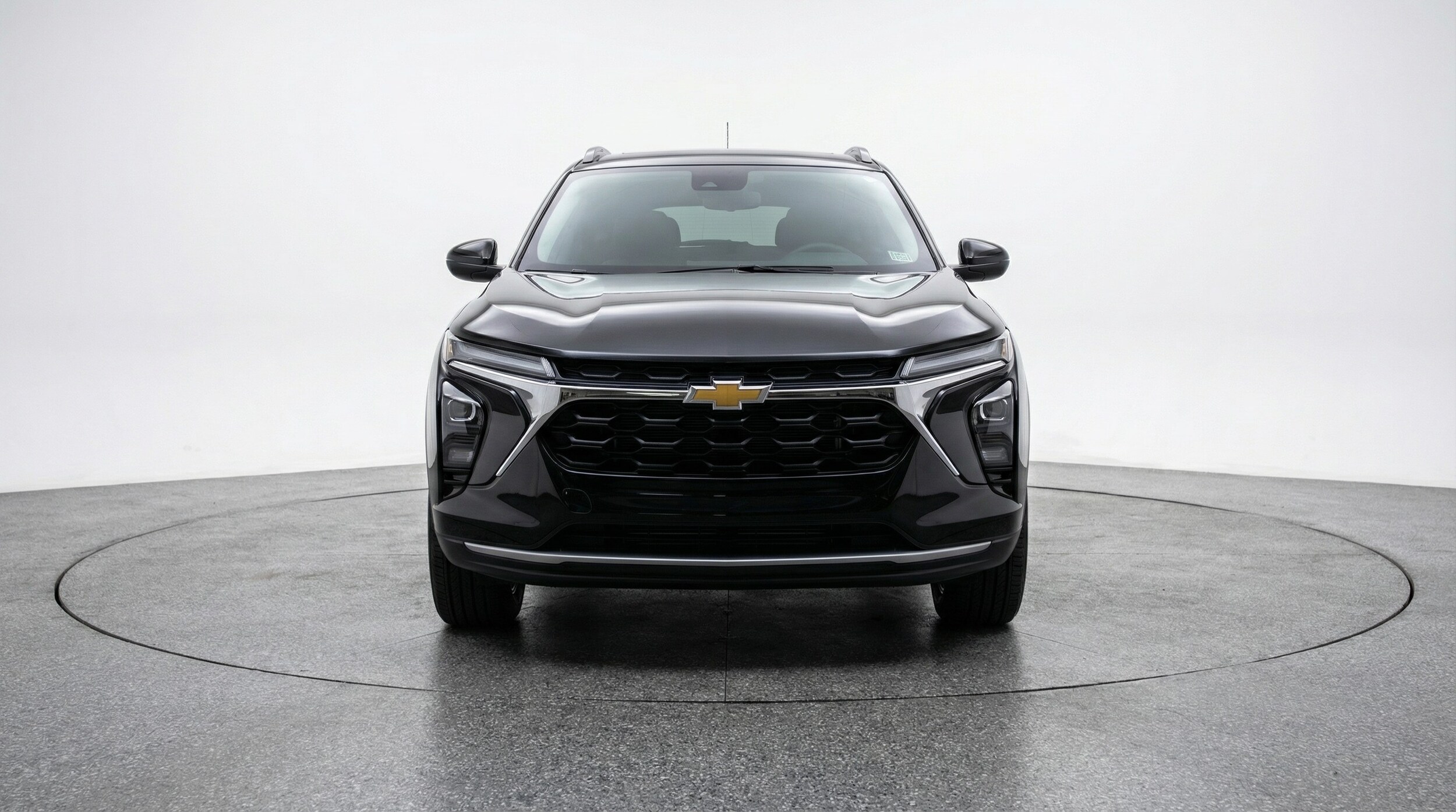Thumbnail: 2025 Chevrolet Trax - 2