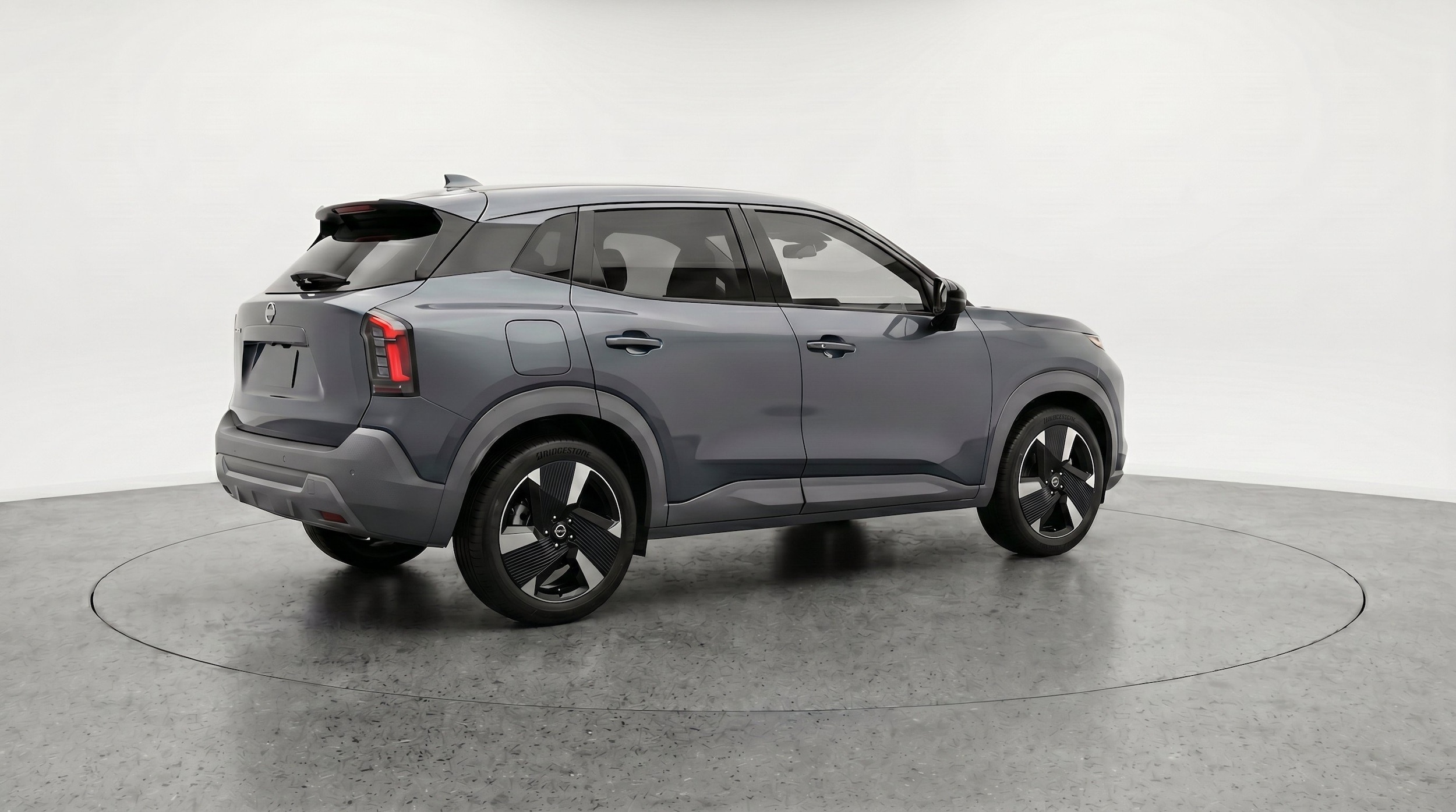 Thumbnail: 2026 Nissan Kicks - 9