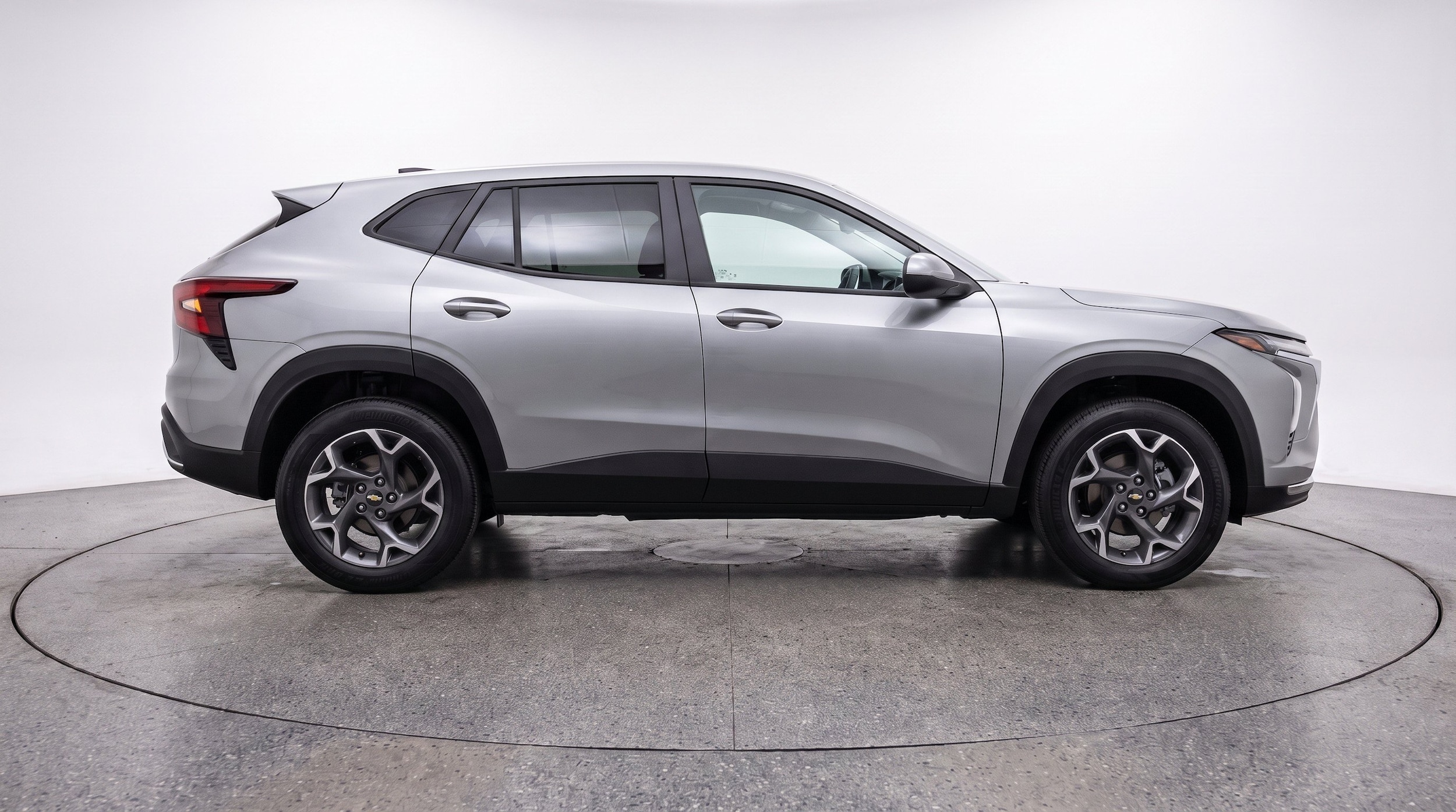Thumbnail: 2025 Chevrolet Trax - 10