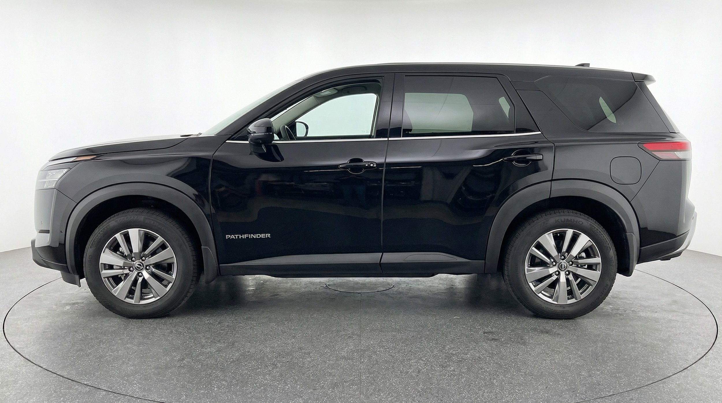 Thumbnail: 2025 Nissan Pathfinder - 4