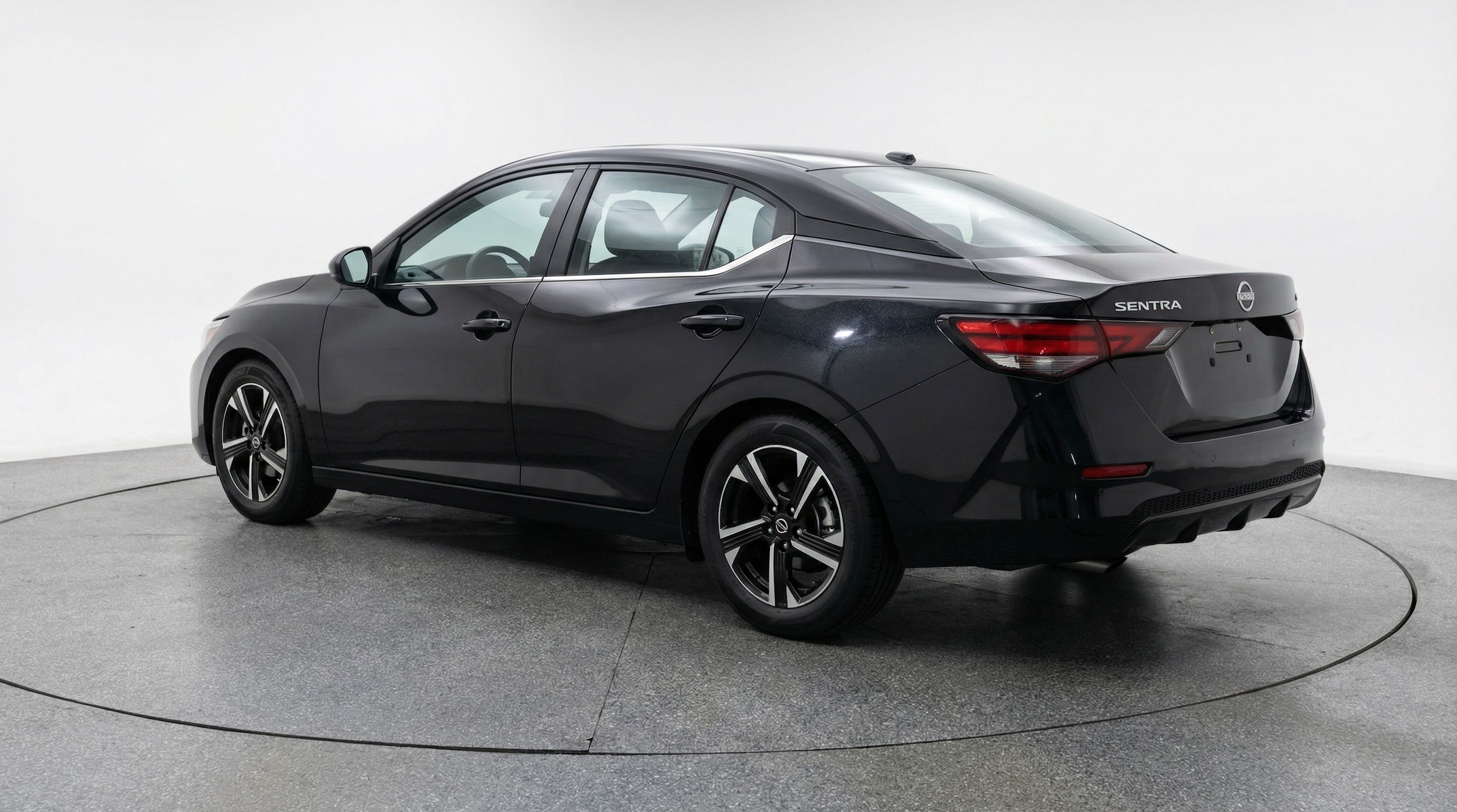 Thumbnail: 2025 Nissan Sentra - 5
