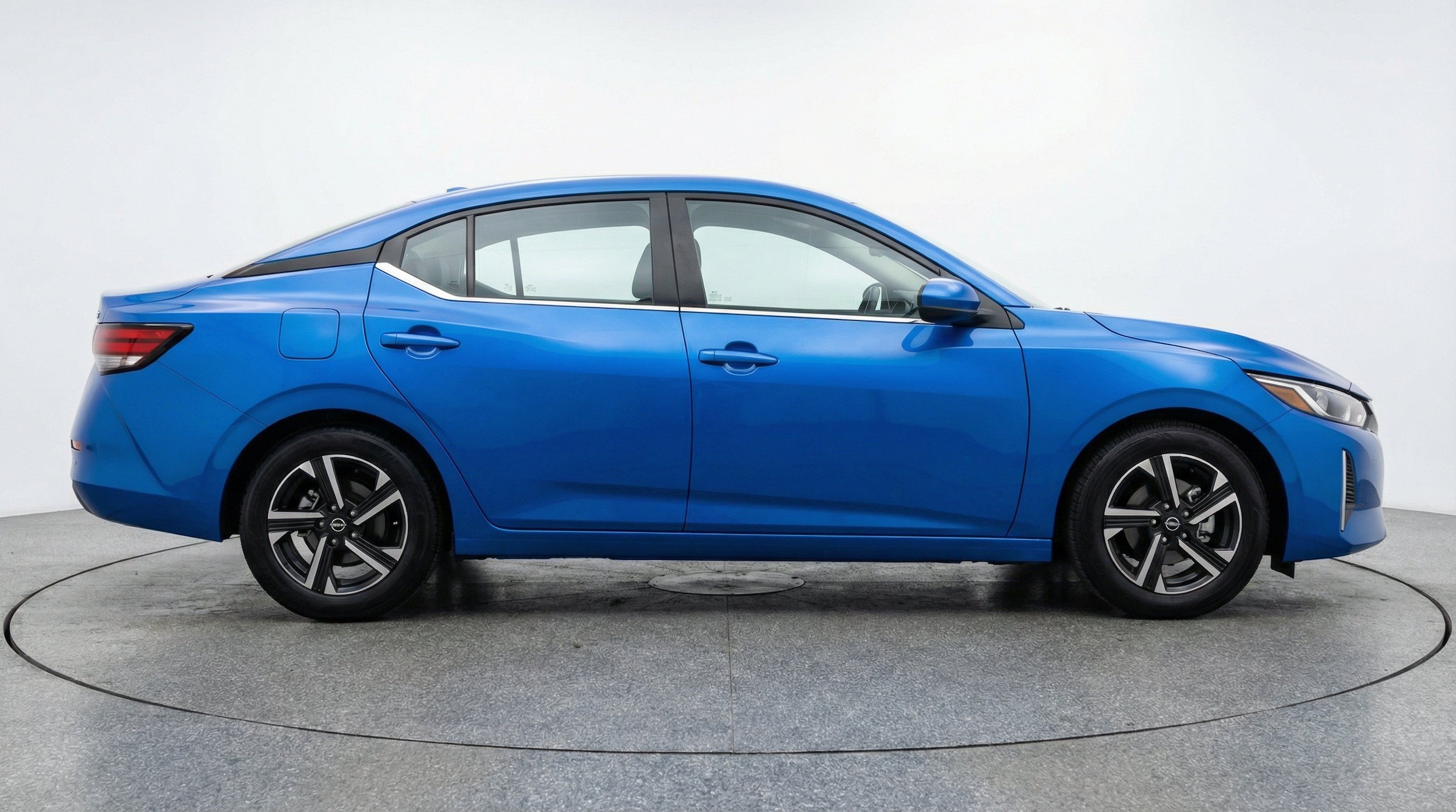 Thumbnail: 2025 Nissan Sentra - 11
