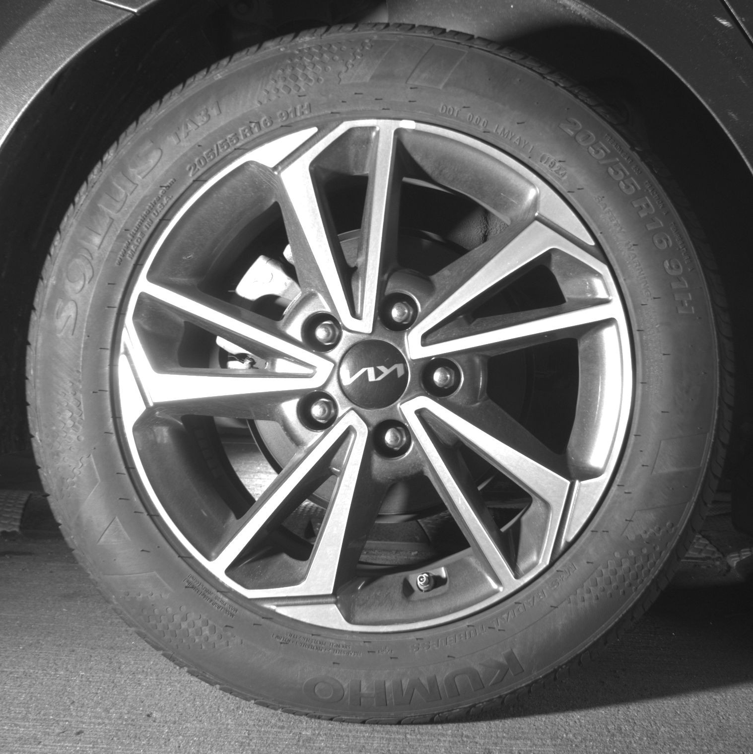 Thumbnail: 2024 Kia Forte - 12