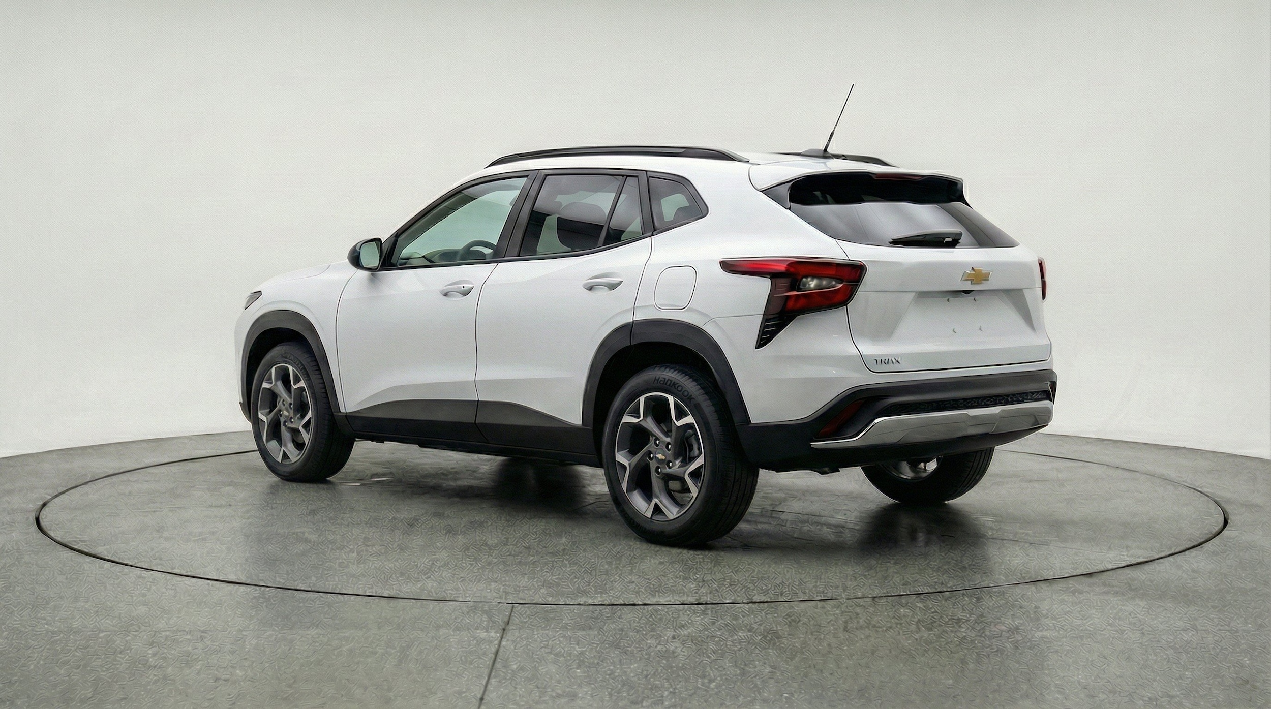 Thumbnail: 2025 Chevrolet Trax - 6