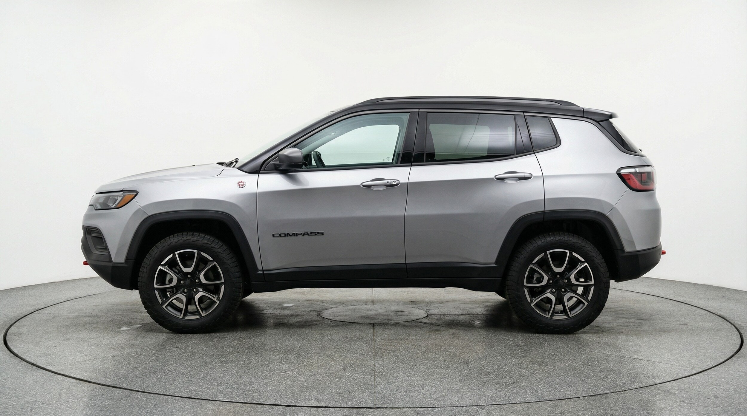 Thumbnail: 2025 Jeep Compass - 4