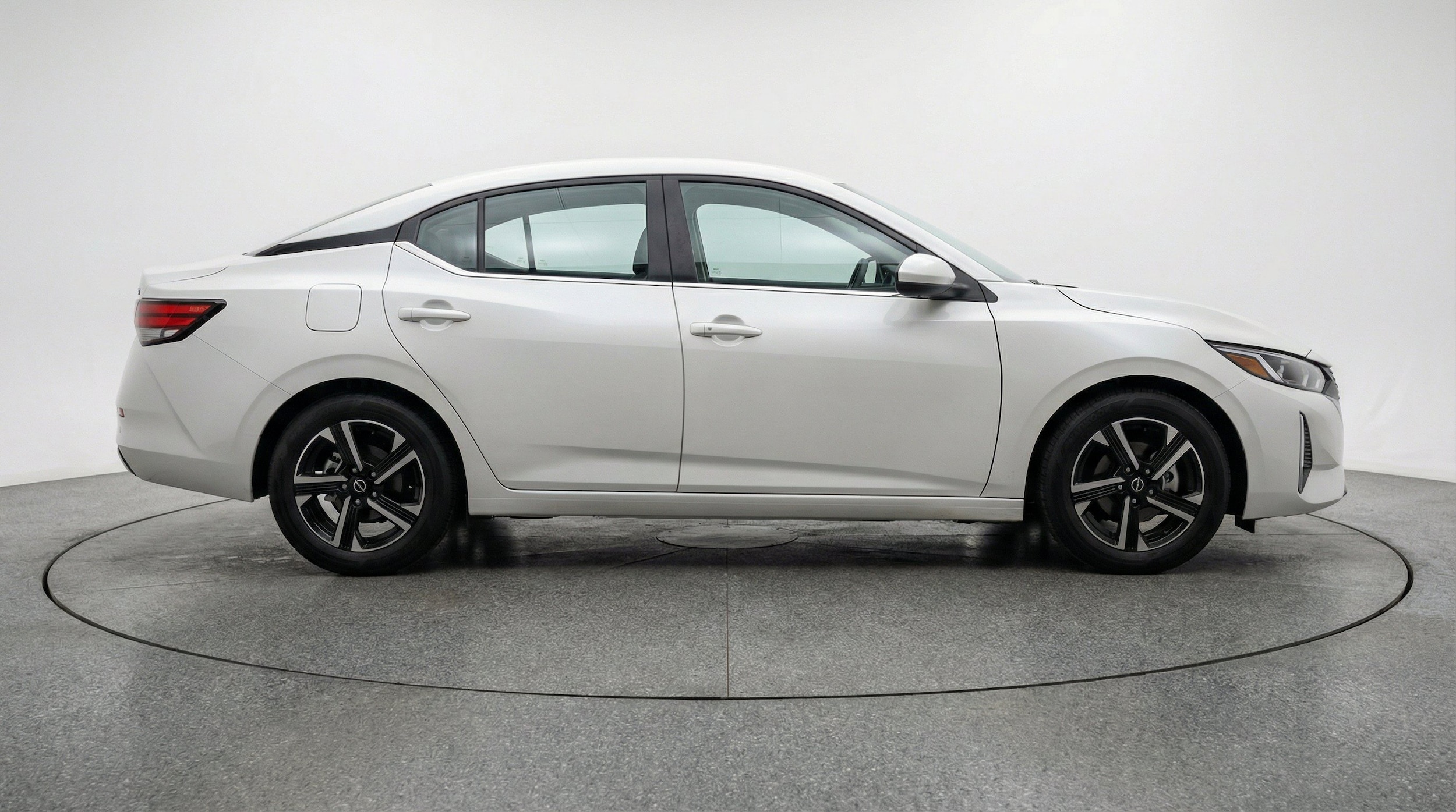 Thumbnail: 2025 Nissan Sentra - 11
