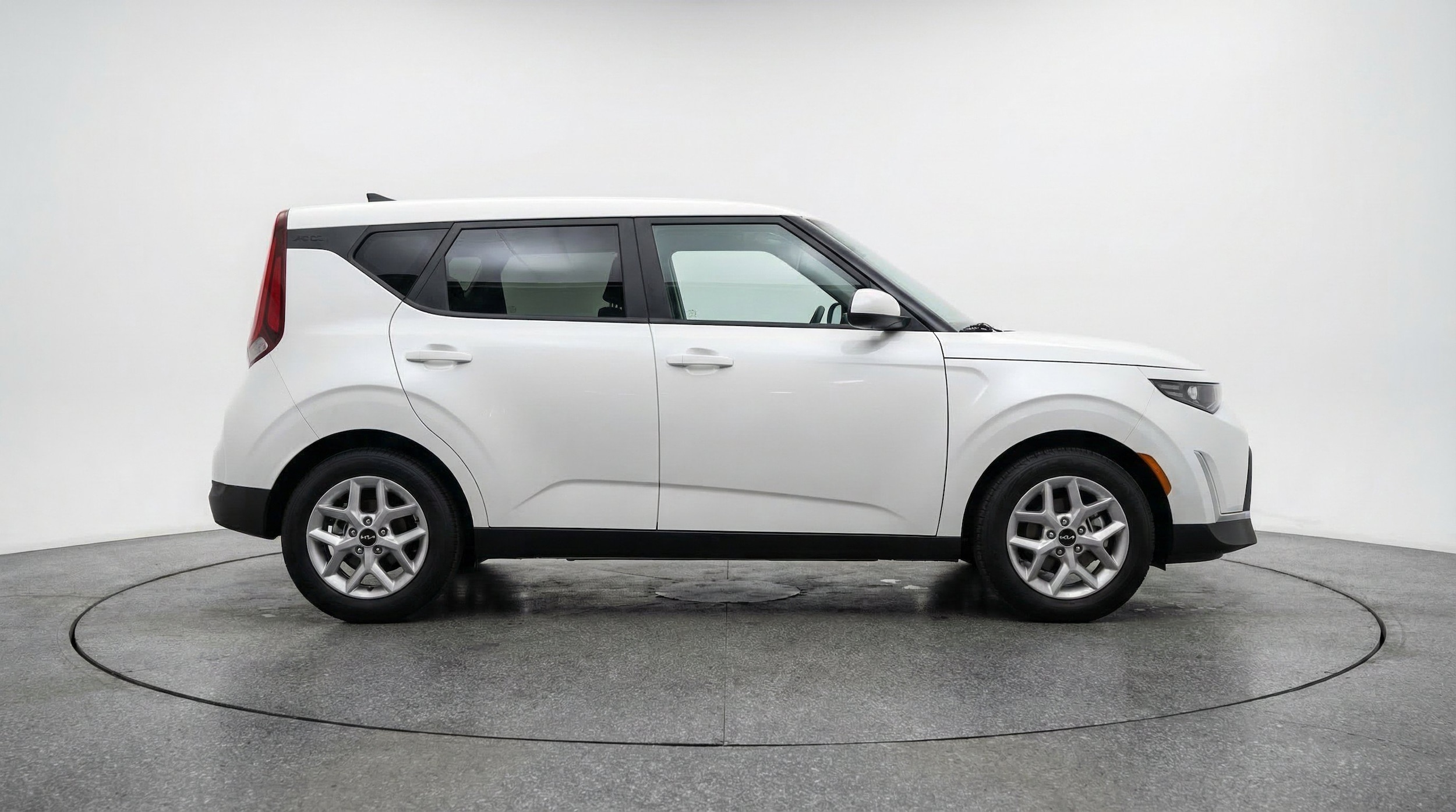 Thumbnail: 2025 Kia Soul - 11
